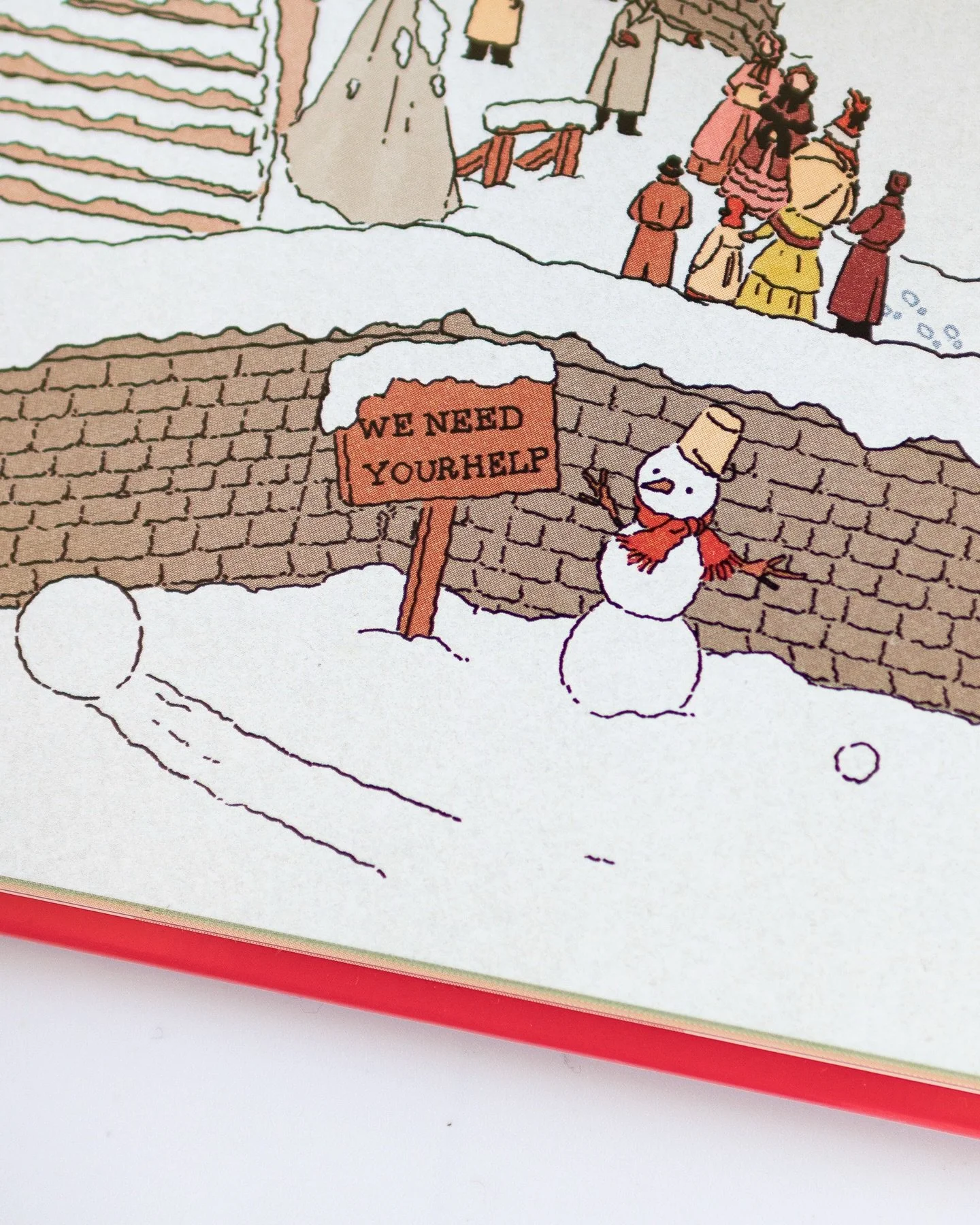 【絵本のこと③】Merry Christmas!
女神像の土台のそばに、一つの包みが置いてあります。
足跡を辿ると、この季節は大忙しの、見覚えのある赤い帽子と大きな袋が見えました。

定点観測で見守るこのシリーズの絵本は、
基本的に、全ページにわたり、主な背景が共通しているのですが、
このページはなんだか、様子が違うようです。

賑やかな声は聞こえないけれど、いつもと違ったお客さんのいるこのページ。
ぜひ絵本で見てみていただけたら、嬉しいです。

::::

Picture Book Highl