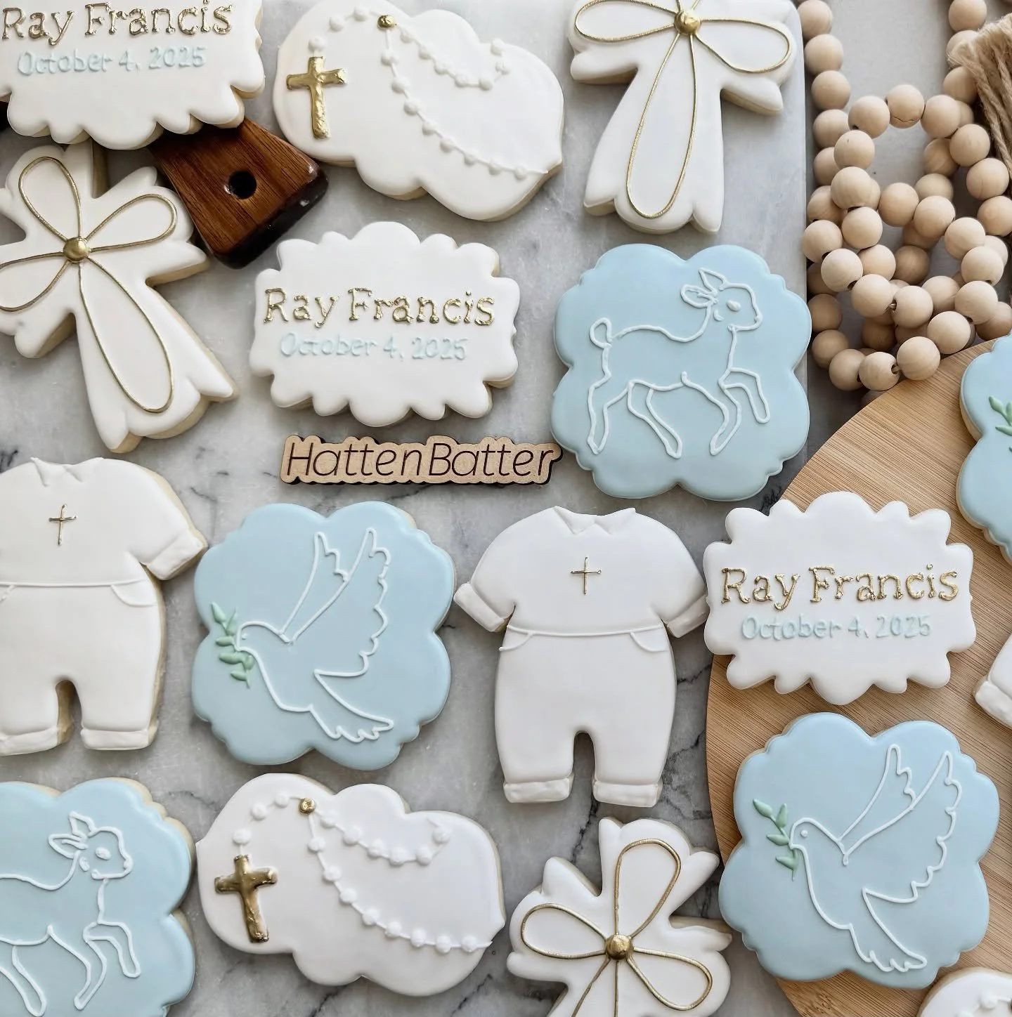 Congratulations to this sweet family on the baptism of their son! 

&ldquo;Classic and timeless&rdquo; (along with the inspiration pictures and colors I was given) was the objective. Did I accomplish it? Please say yes 😂🫣