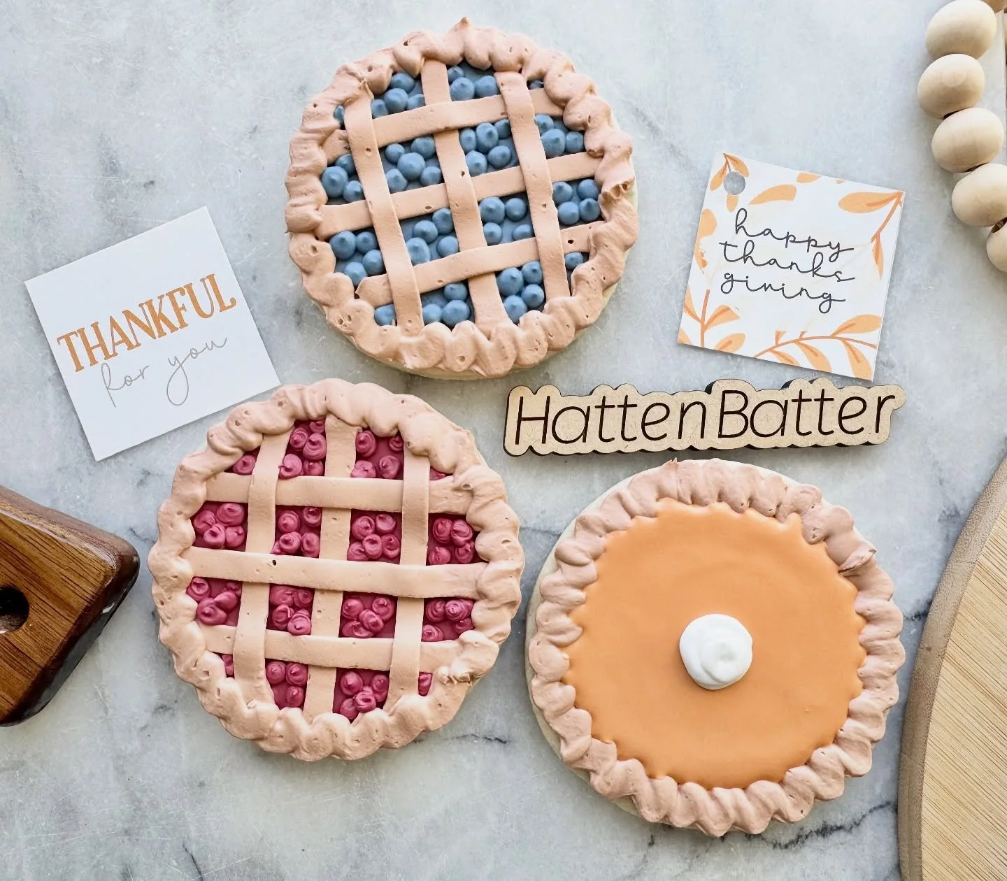 🍁 Pre-Order Now Open 🎅 
I always feel a little bummed when a holiday is over and I love to look forward to the next one! If you&rsquo;re the same way, I&rsquo;m here for your holiday excitement (and retail therapy 😉).

Thanksgiving and Elf options