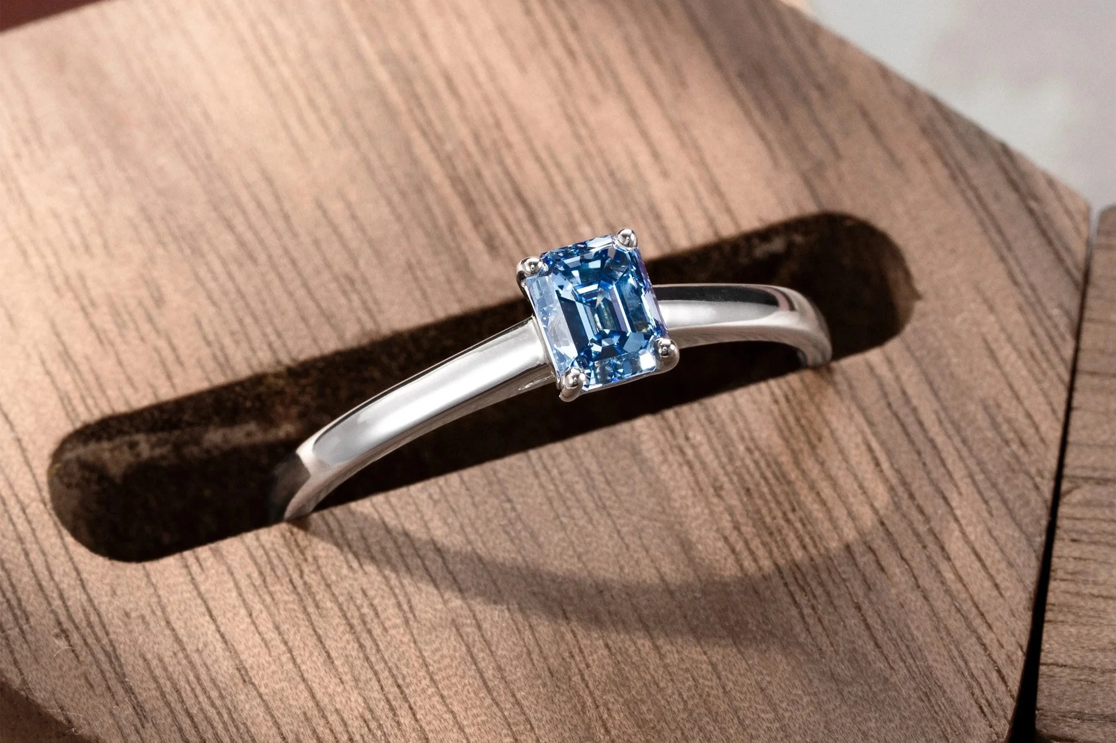 A prong setting diamond ring made out of ashes or hair