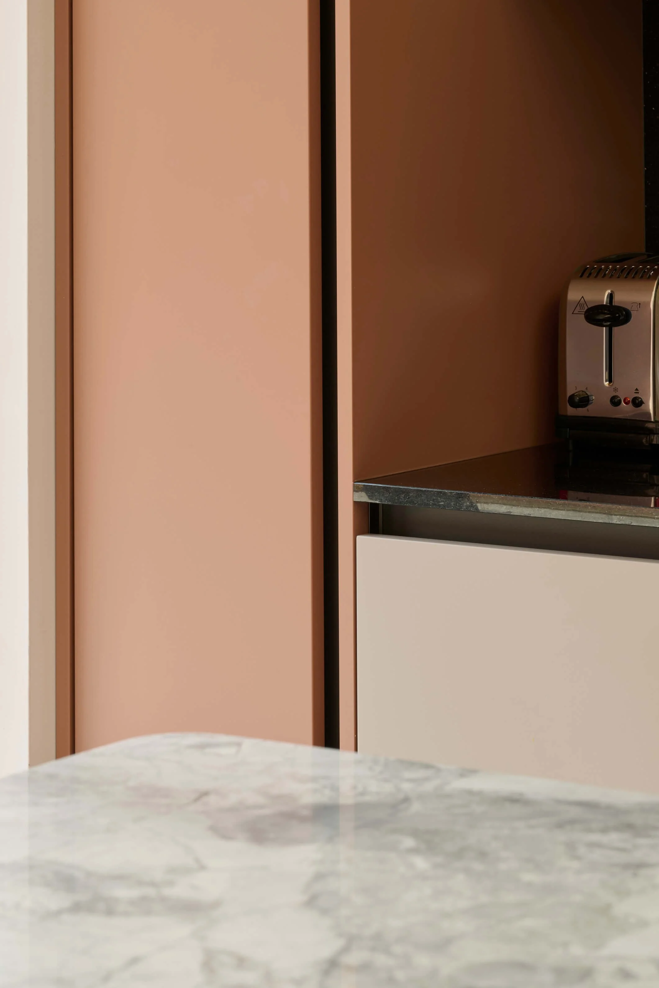 Ray Munn Kitchens 48 Oliver Close - FINAL 8 Jerry Shaw.jpg