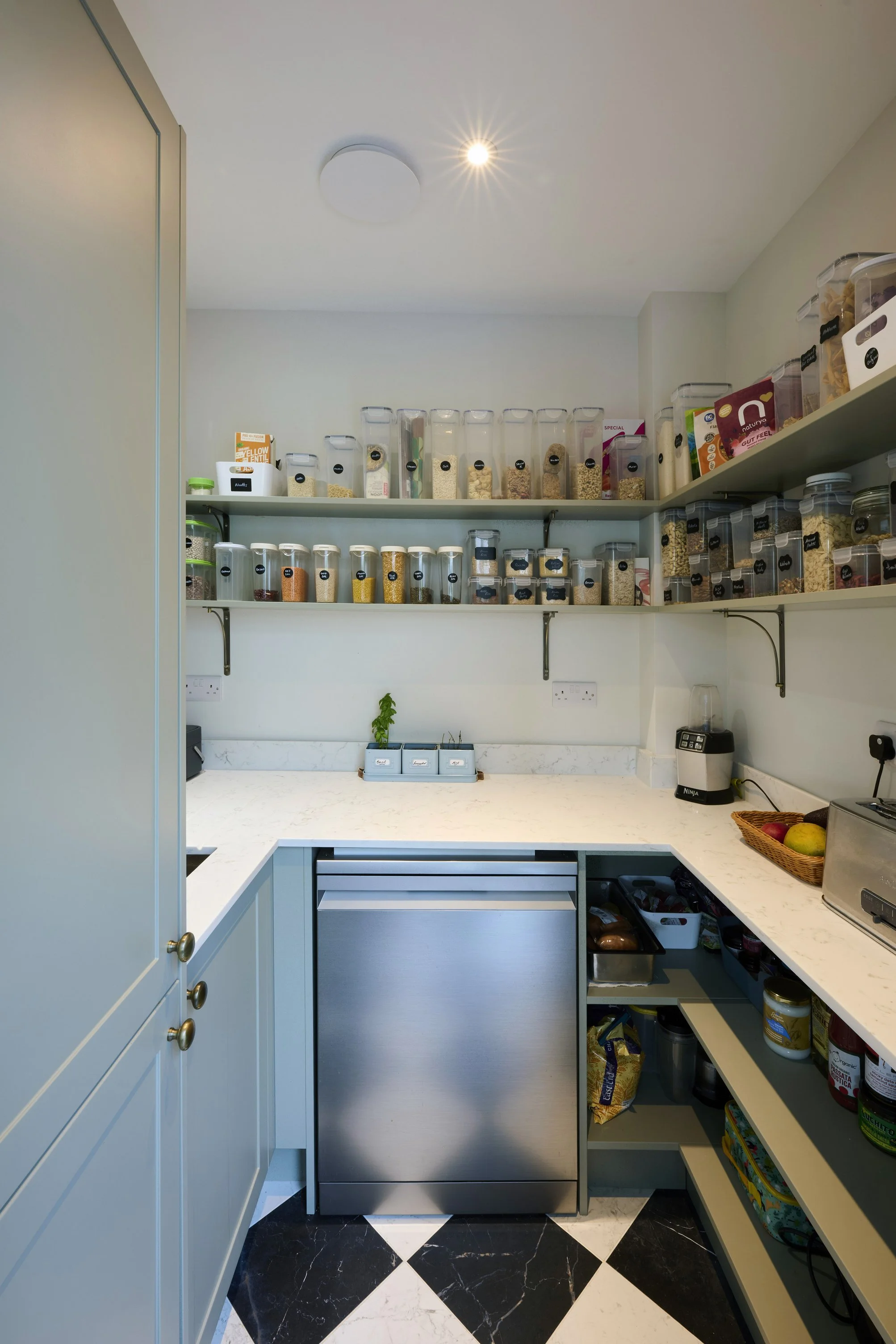 38 The Avenue Kitchen 11.jpg