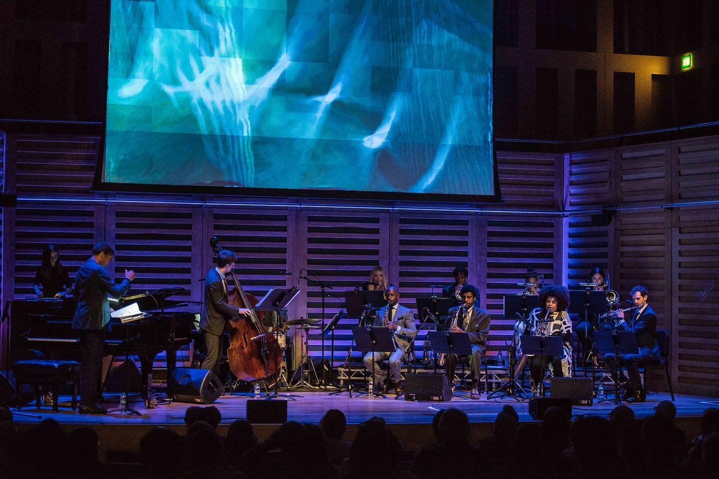 Photos from last Tuesday&rsquo;s show at Kings Place @kingsplacelondon with Nu Civilisation Orchestra - I thoroughly enjoyed working on the #livevisuals alongside the brilliant musicians in tribute to the great Joe Harriot. Thank you @tom_warriors ☄️