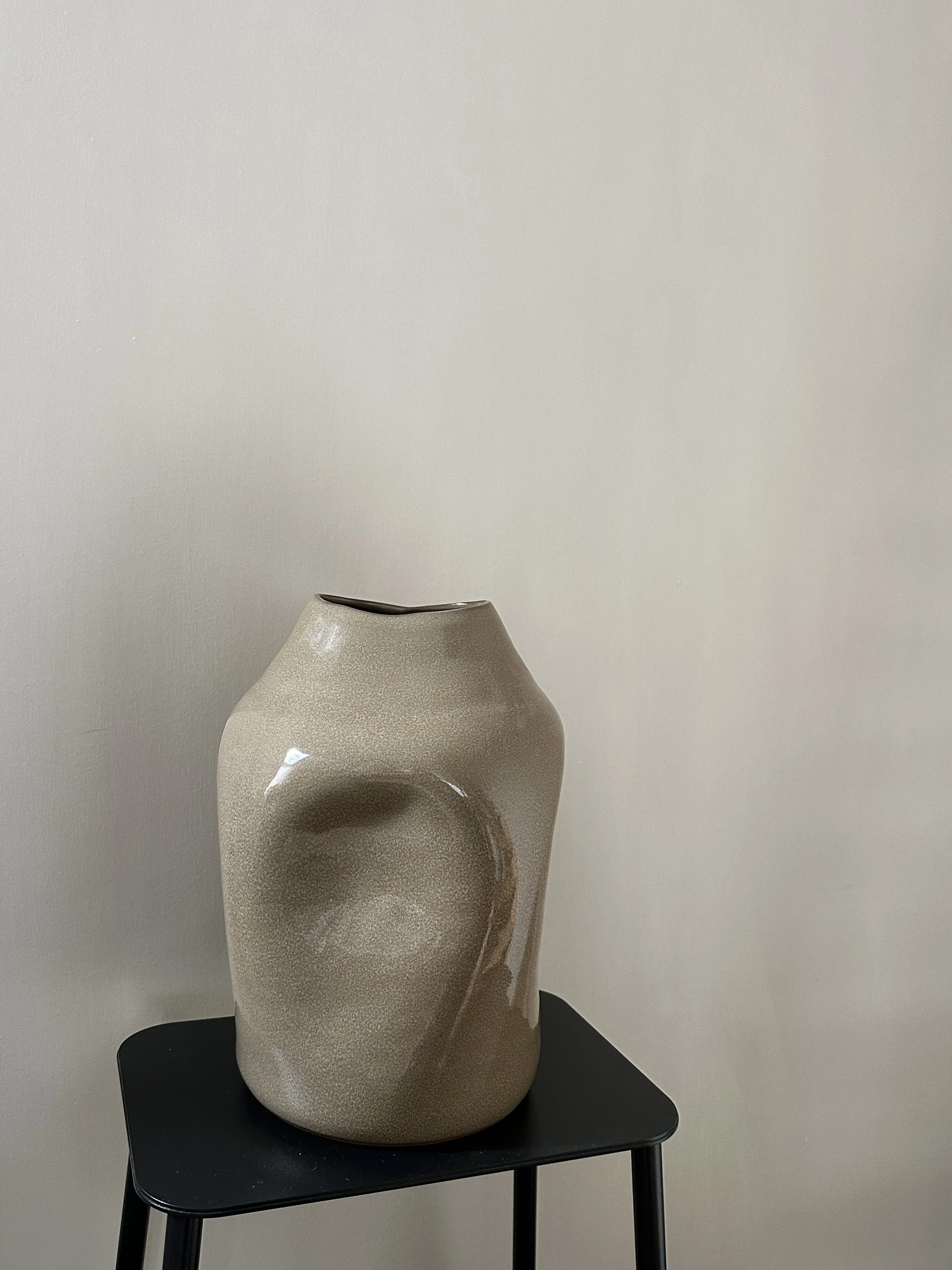 Belly Vase - Khaki