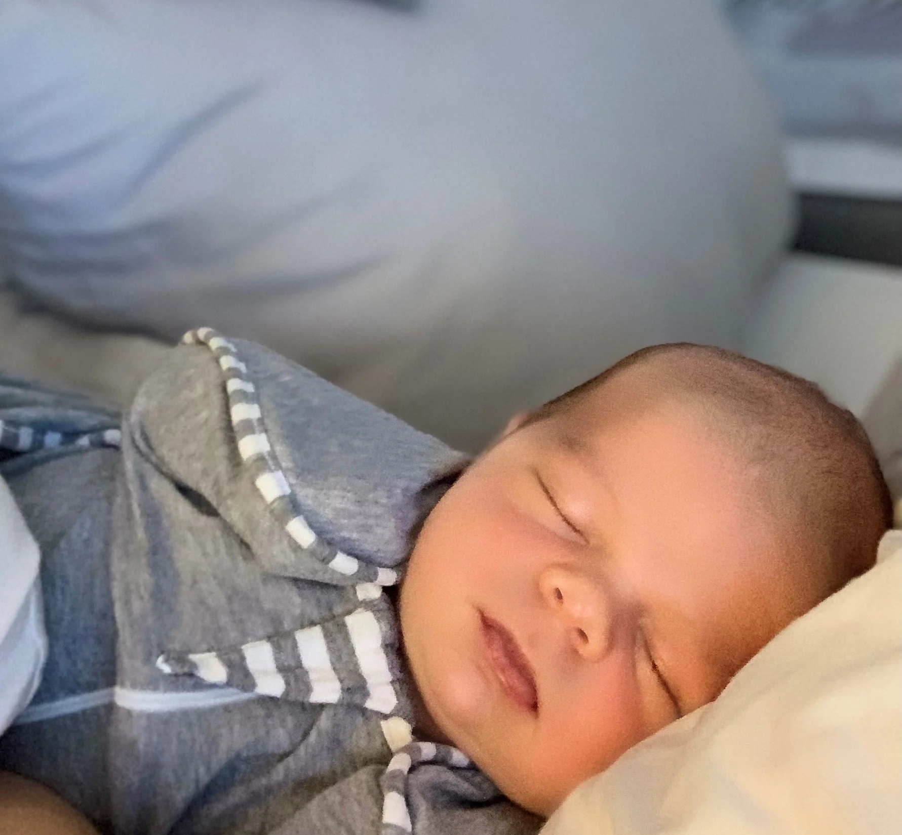 Newborn Focus - My top tips for the early days