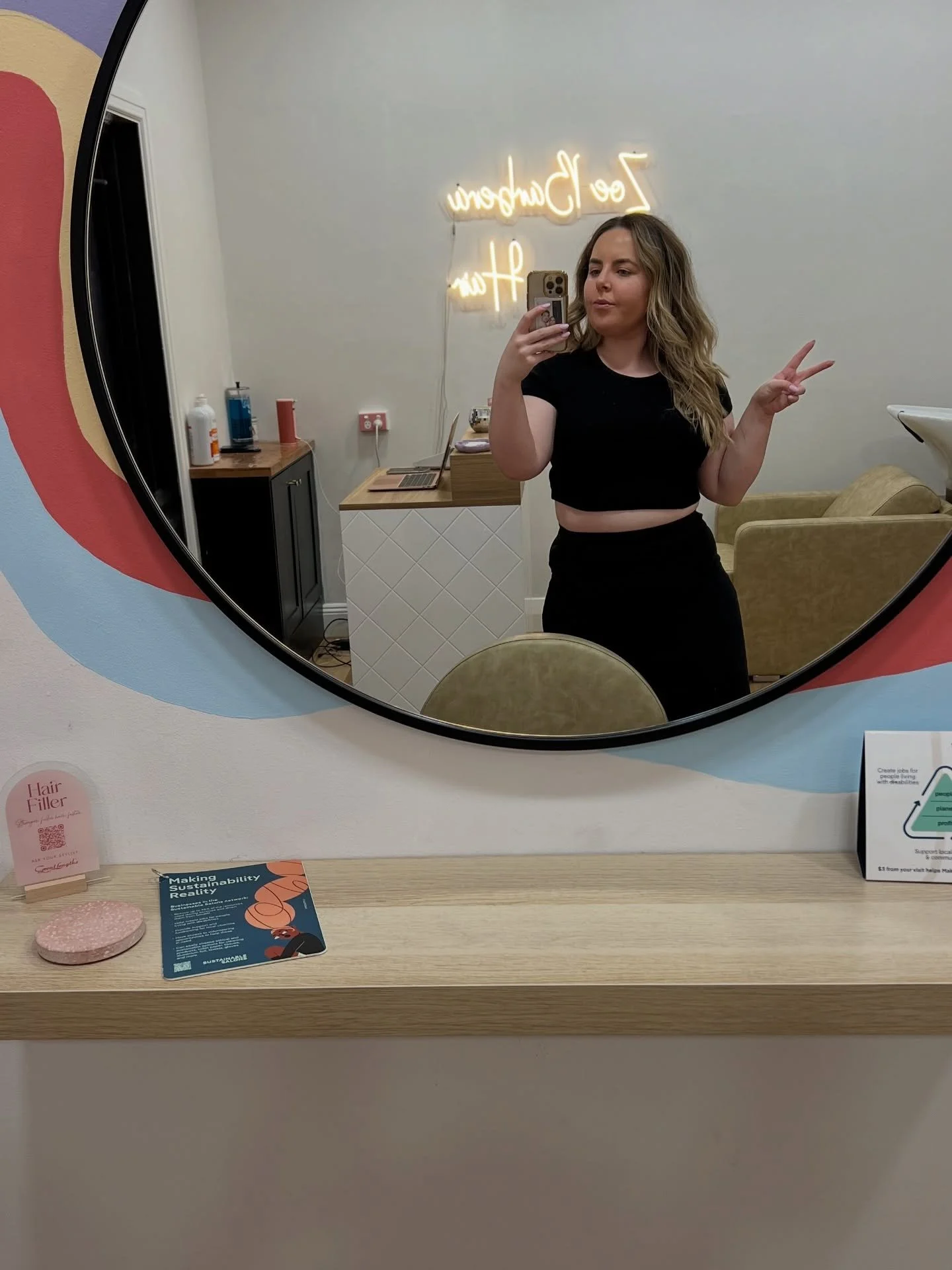 I am back for 2026!!!!! 2025 what a year!! Last year was a major moment for some big events
🪩 landed back in Maylands and opened the salon
✨ went on my first business trip for @lorealproconnect business forum in Brisbane
🦄 hit a major financial goa