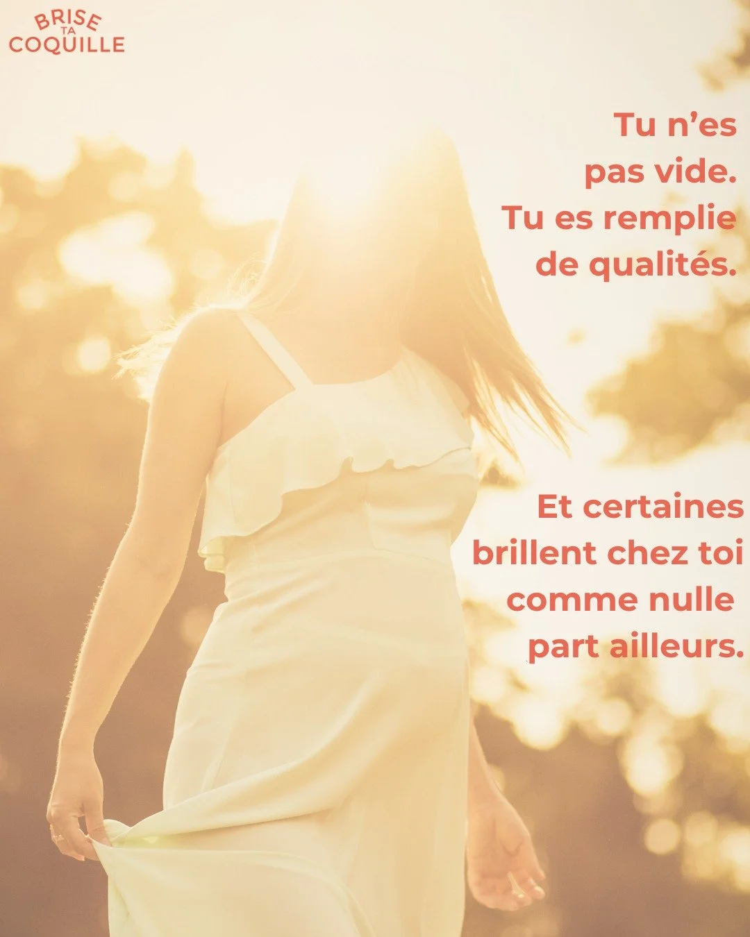 Tu passes peut-&ecirc;tre ton temps &agrave; te comparer, &agrave; te juger, &agrave; te dire que tu n&rsquo;en fais jamais assez.
Et pourtant&hellip;

🌿 Tu es d&eacute;j&agrave; remplie.
De patience, d&rsquo;intuition, de douceur, de force, de cour