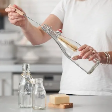 very-narrow-bottle-brush-ecoliving(1).jpg