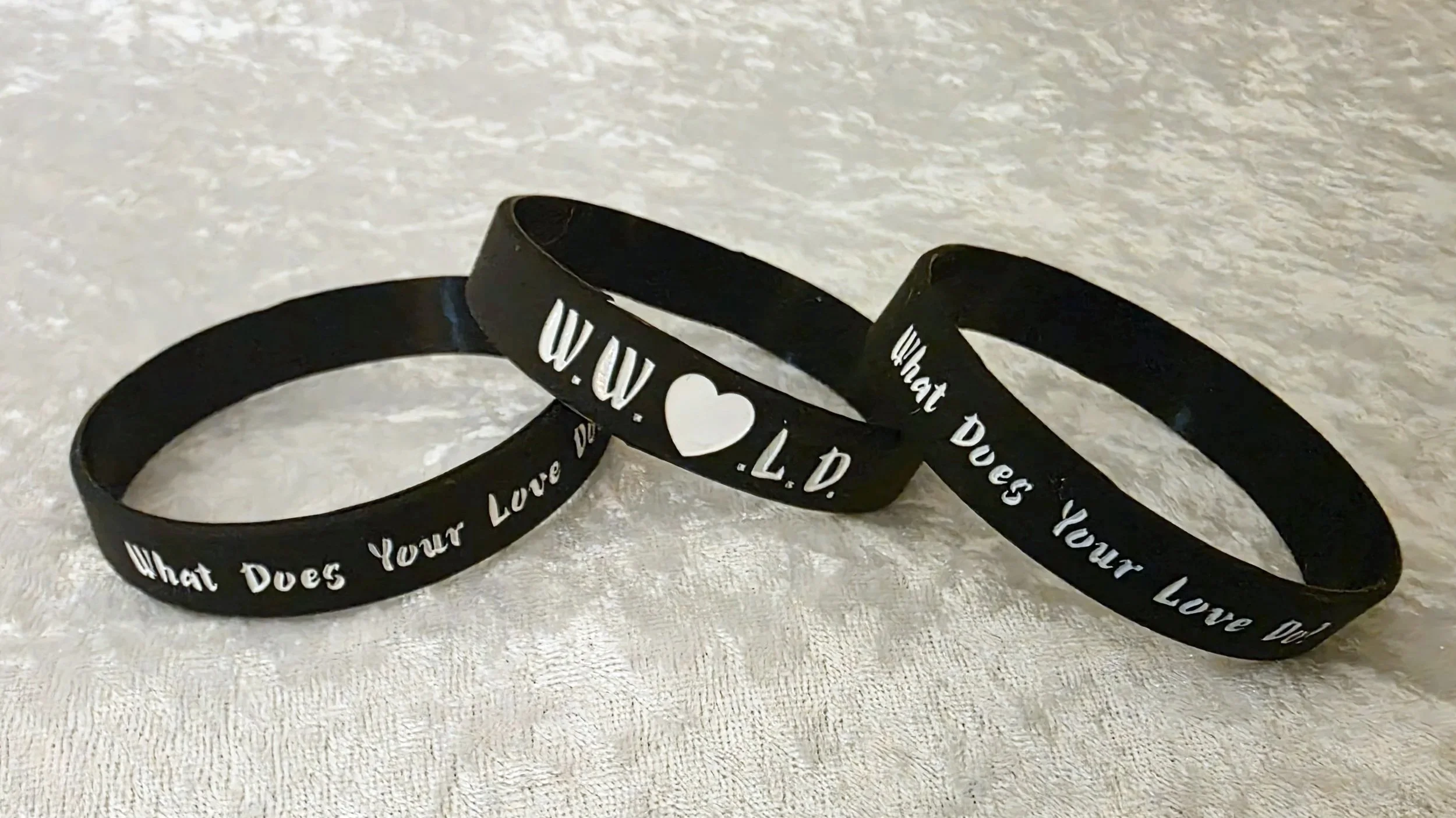 WWLoveD+White+on+Black+Band+Bold+Hero.jpg