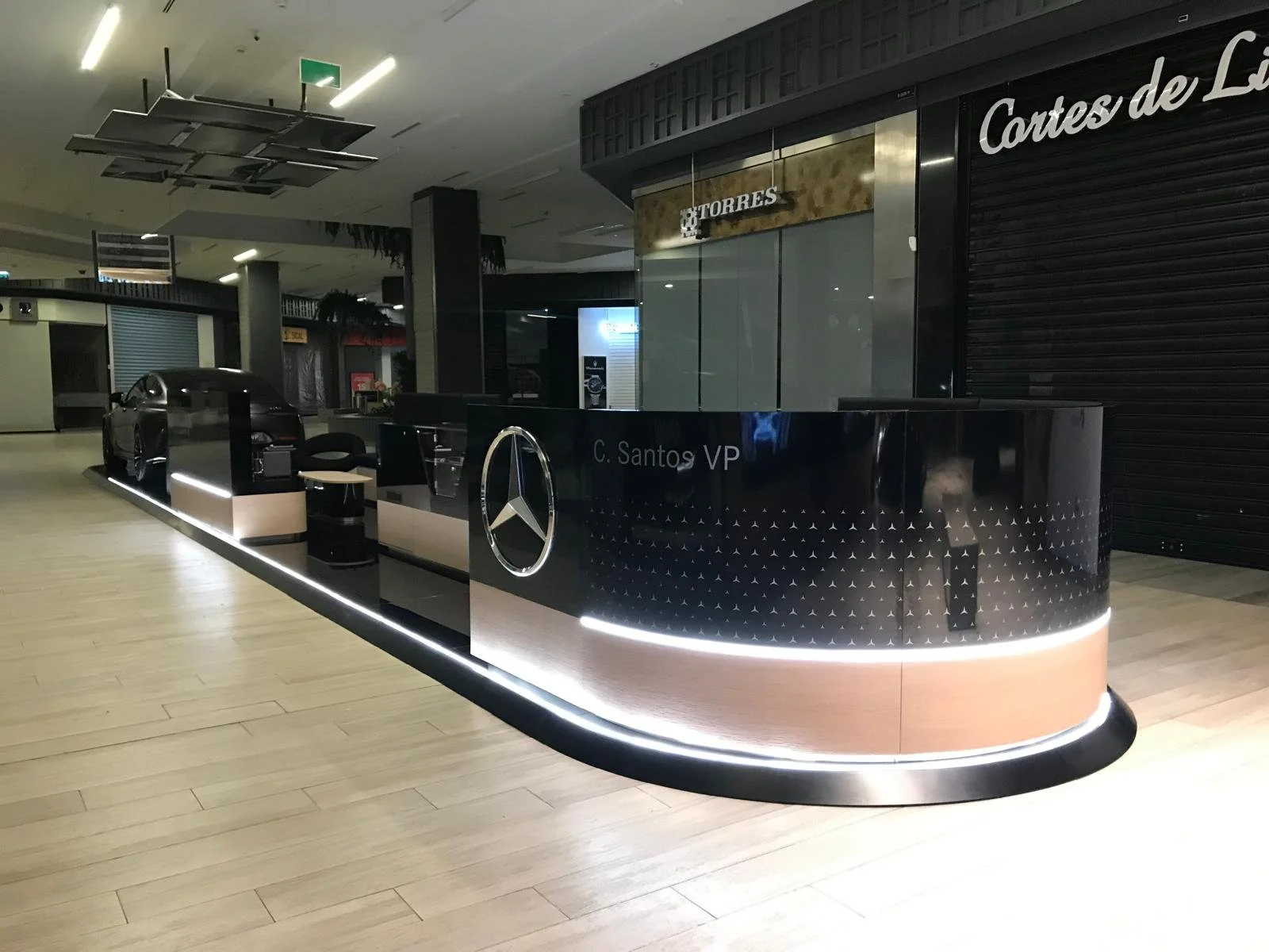 MERCEDES-BENZ CASCAISHOPPING | BRANDCOOK