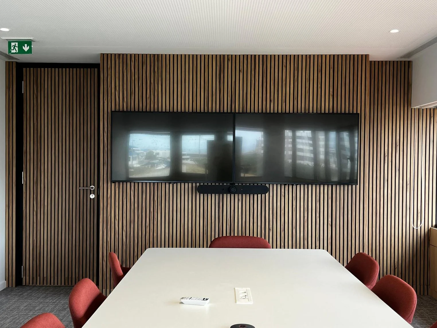 2b66d79b-5626-4a7d-a29f-3ad2eb82f7a9 copy.jpg