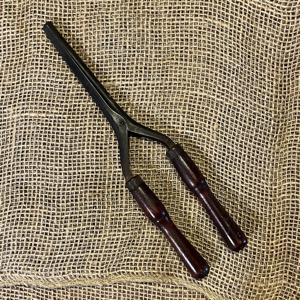 Old Fashioned Hair Curling Iron Vintage Marcel Depose Acier Hair