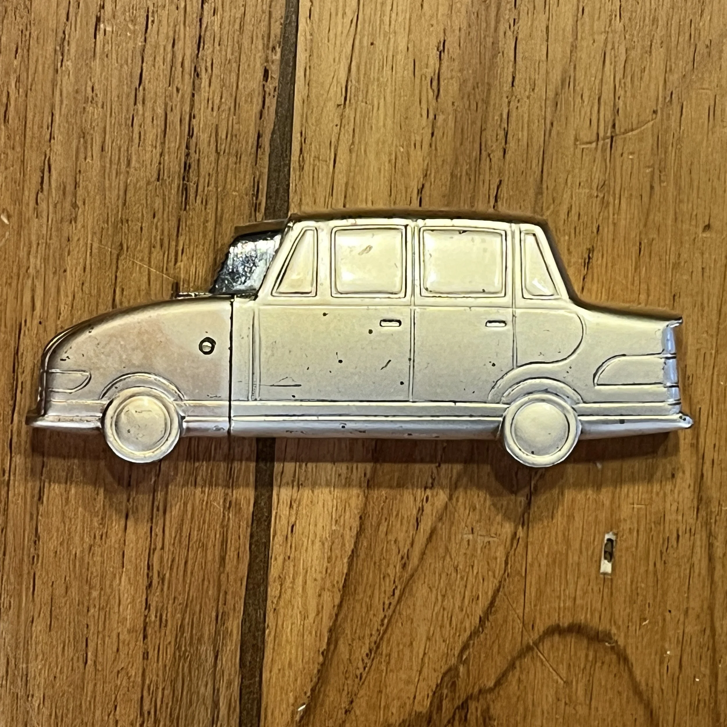 CarLighter2.jpg