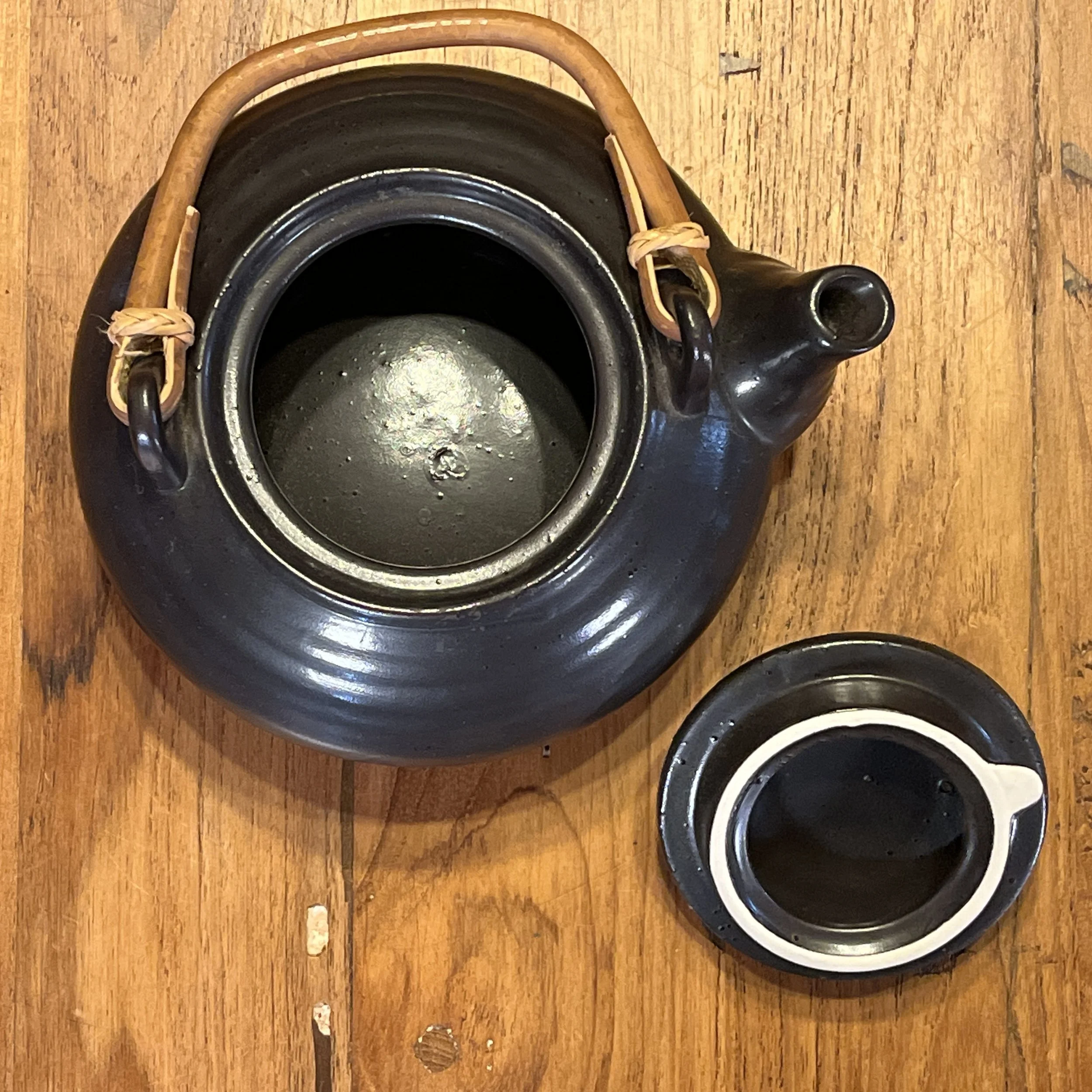 BambooHandleTeapot1.jpg