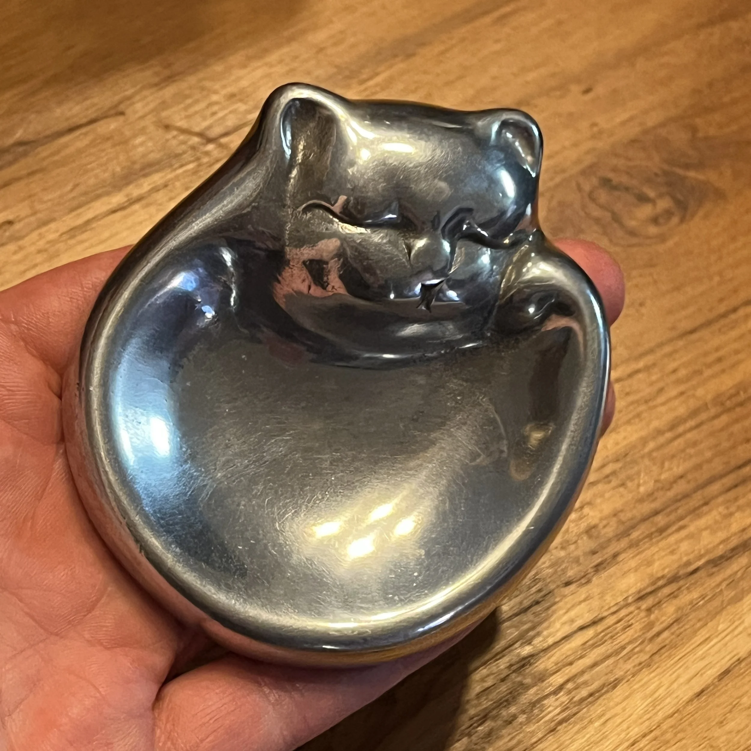PewterCatDish6.jpg