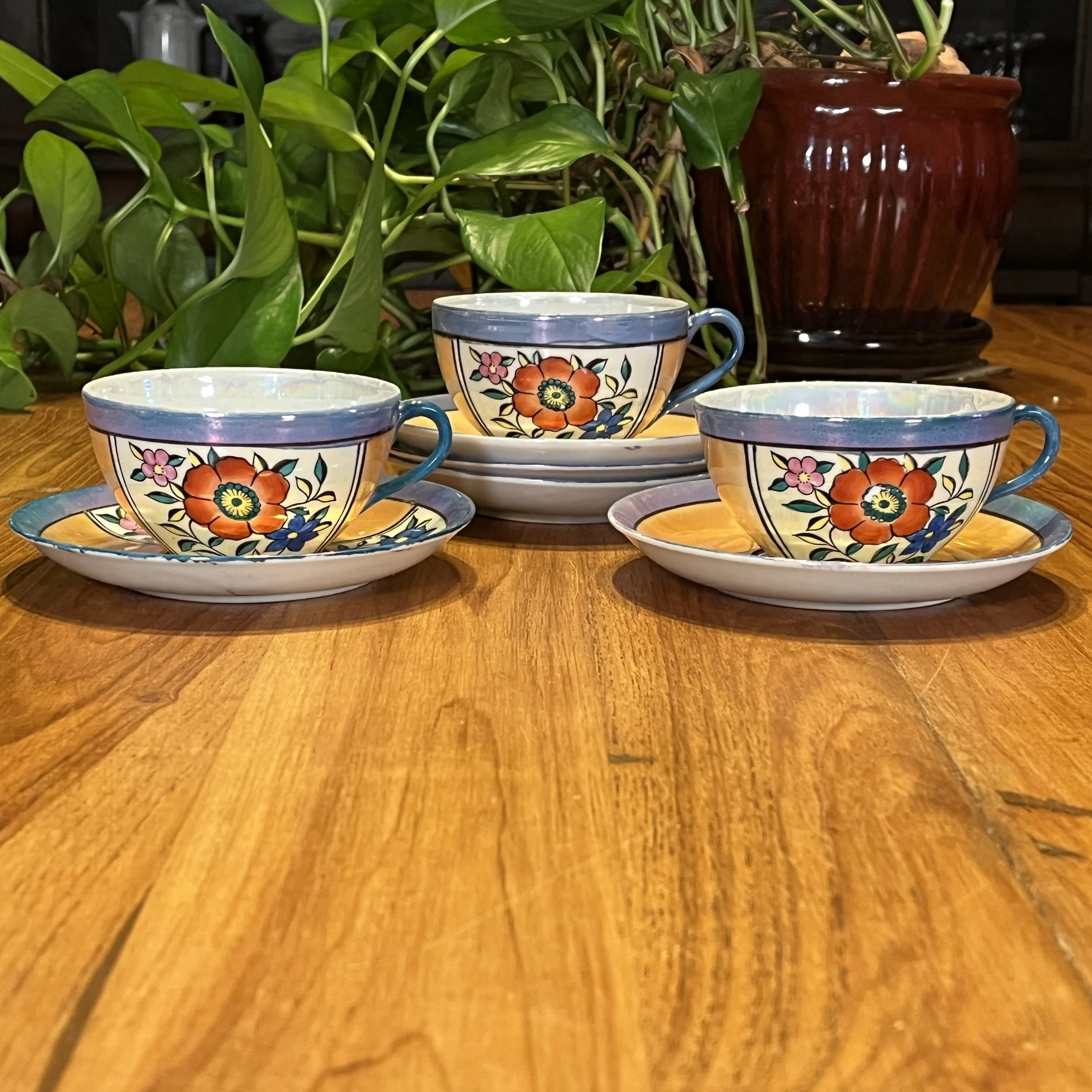 LusterwareFlowerTeacups7.jpg