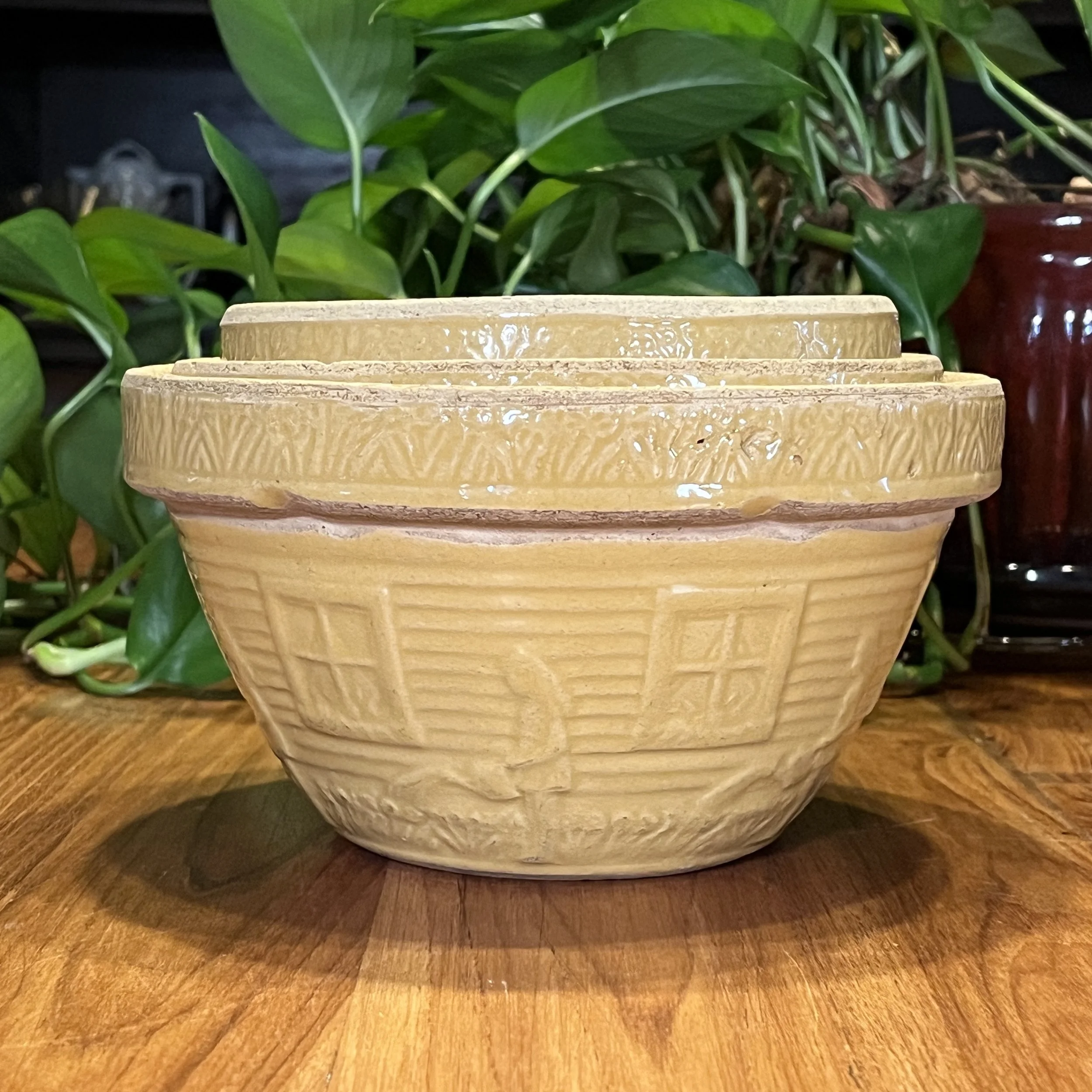 McCoyWateringBowlSet3.jpg
