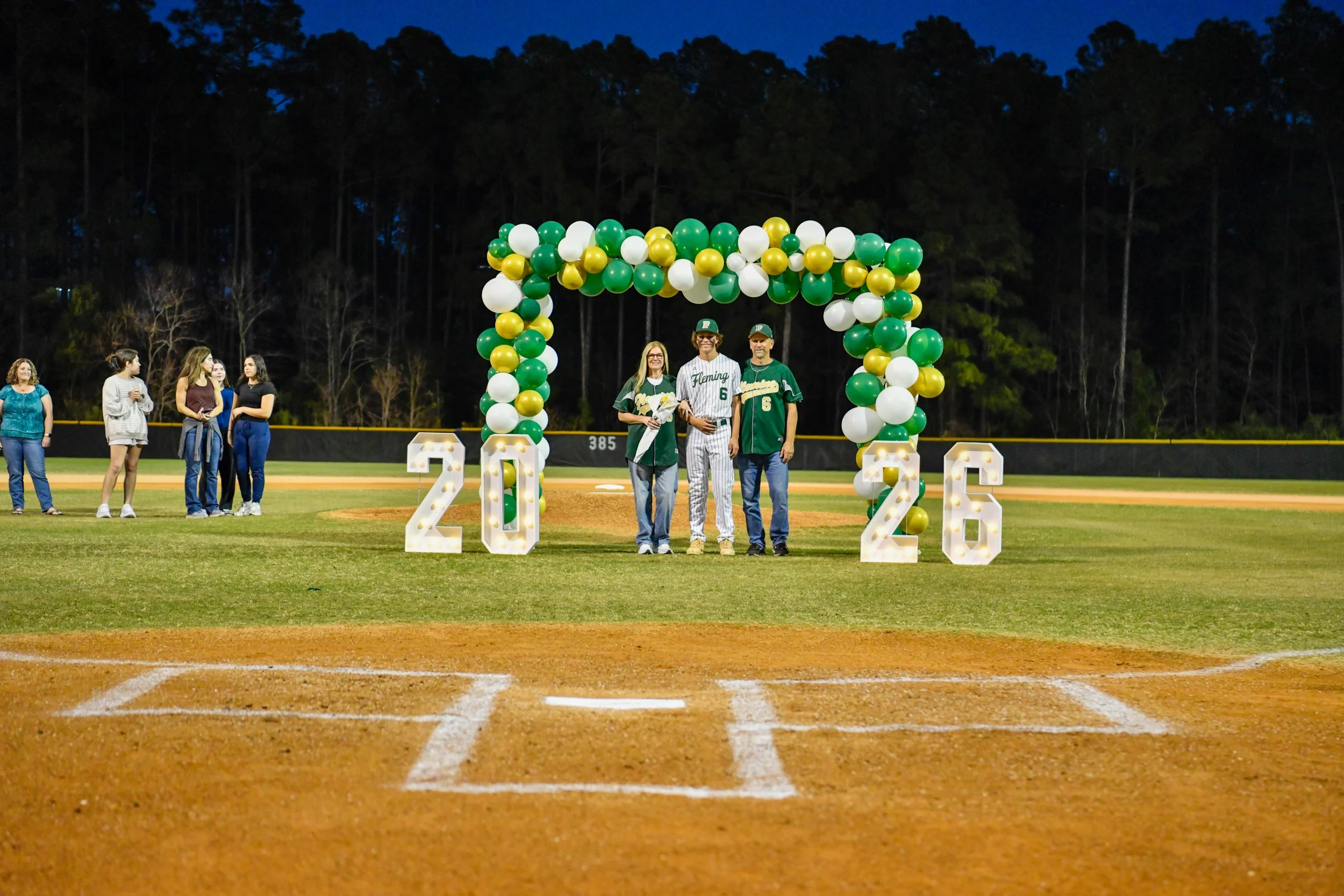 FIHS_Senior Night-131.jpg