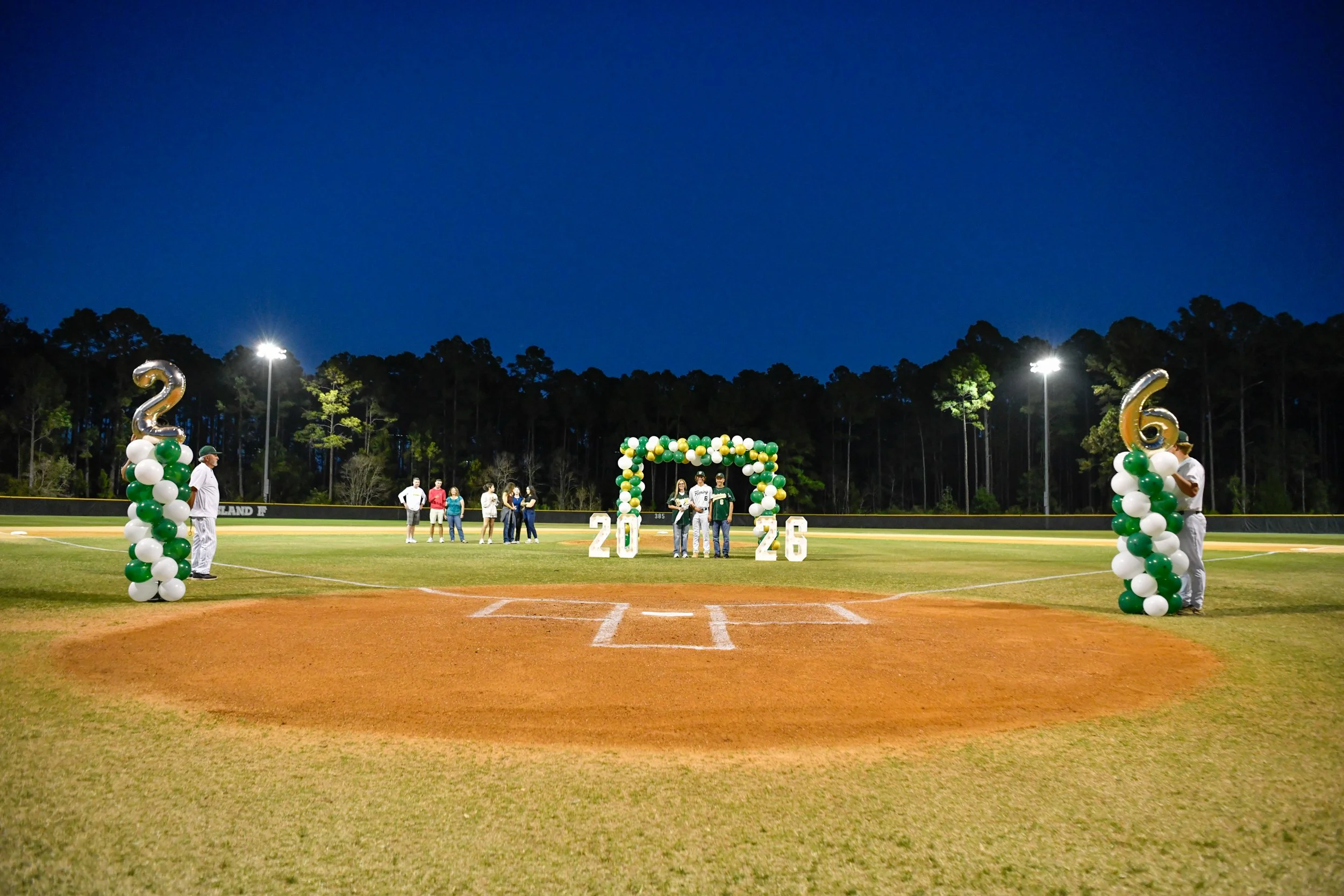 FIHS_Senior Night-129.jpg