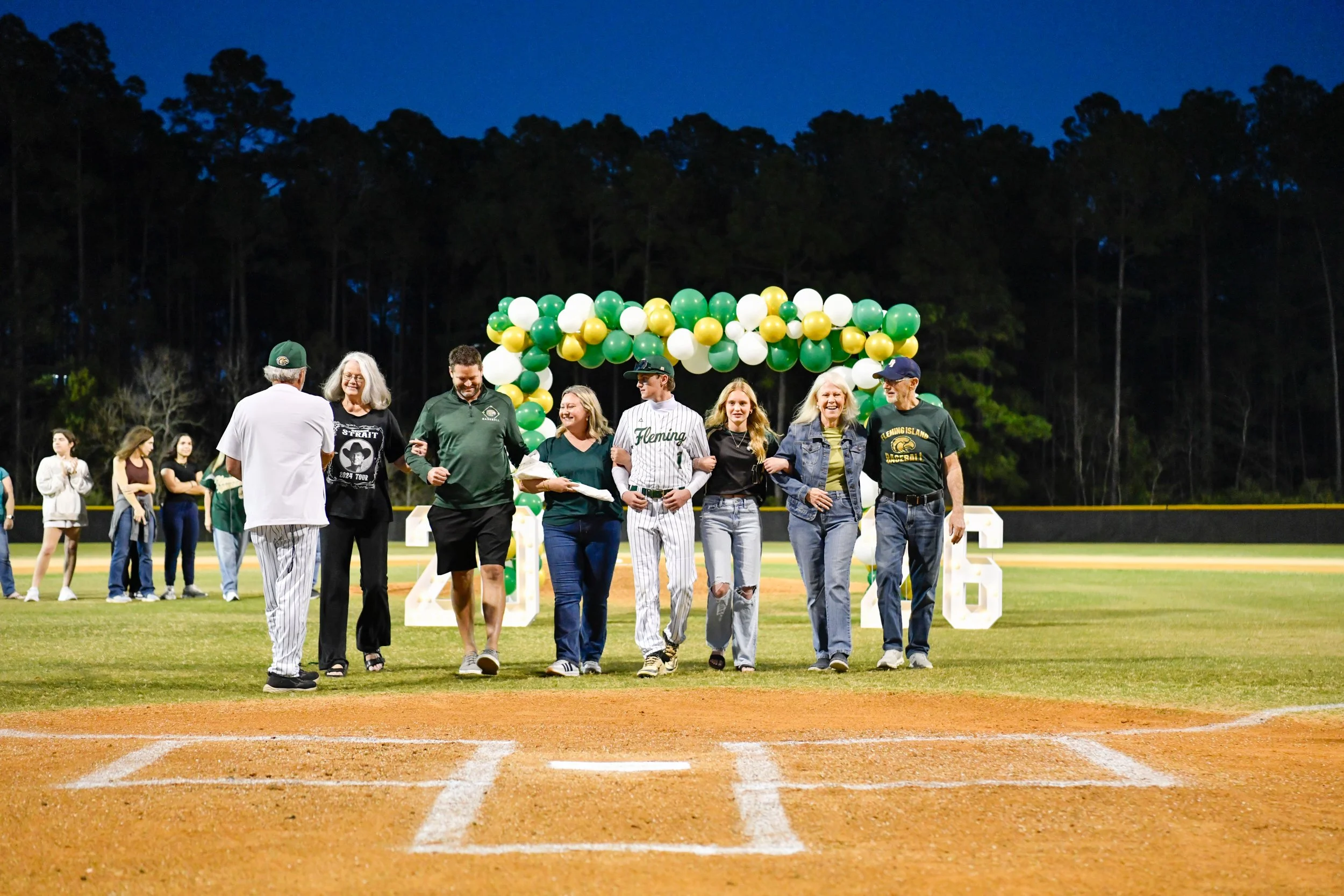 FIHS_Senior Night-103.jpg