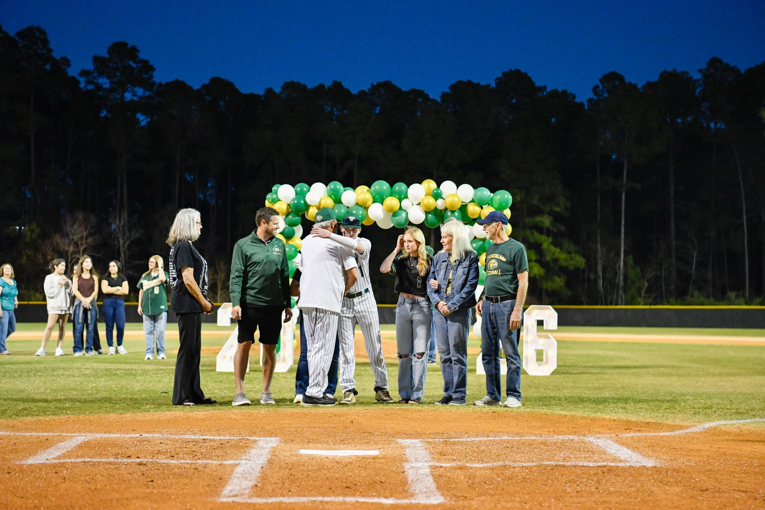 FIHS_Senior Night-111.jpg