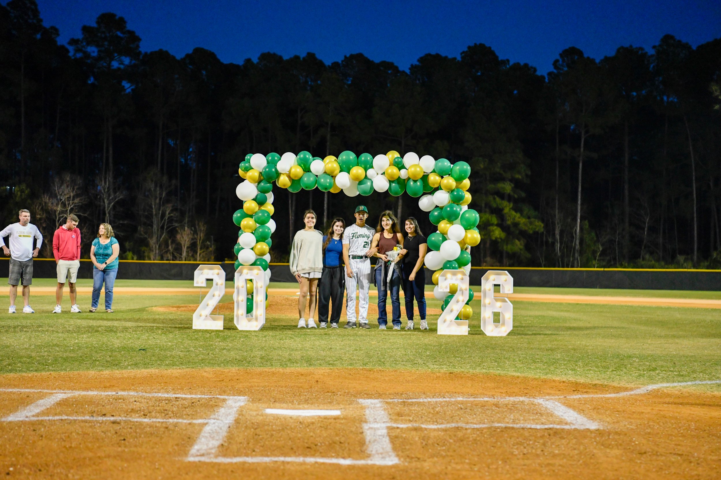FIHS_Senior Night-148.jpg
