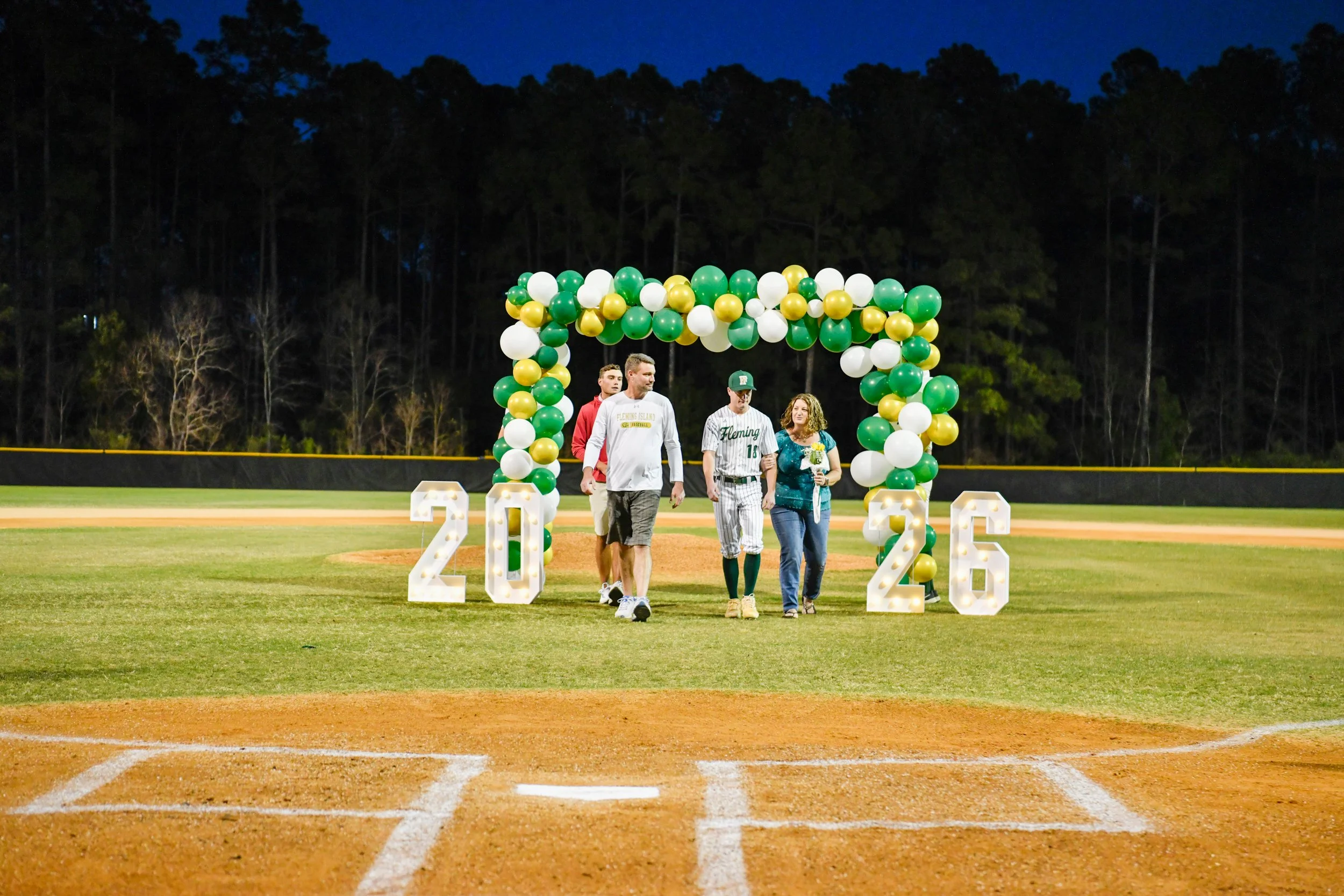 FIHS_Senior Night-204.jpg