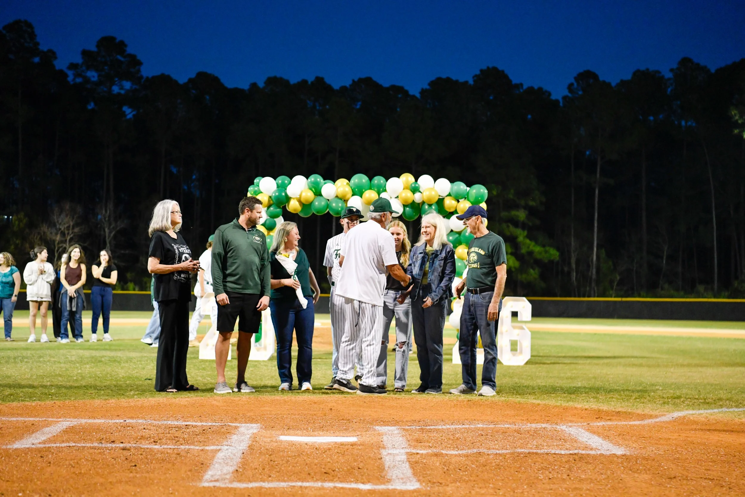 FIHS_Senior Night-118.jpg