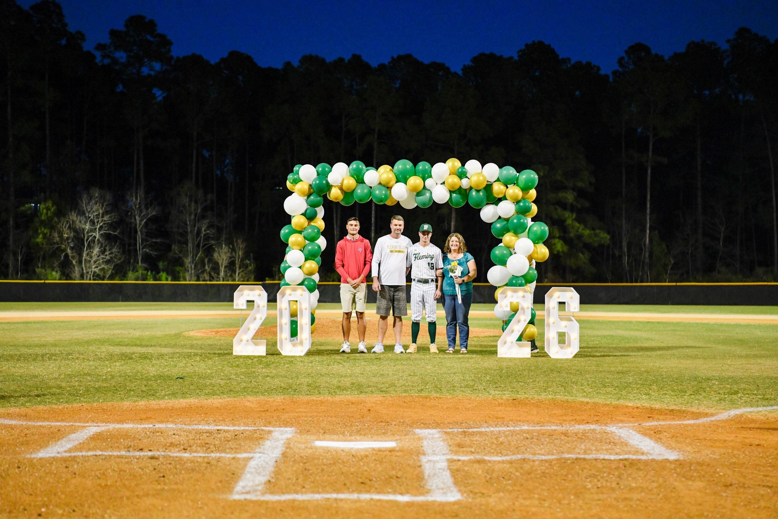 FIHS_Senior Night-190.jpg