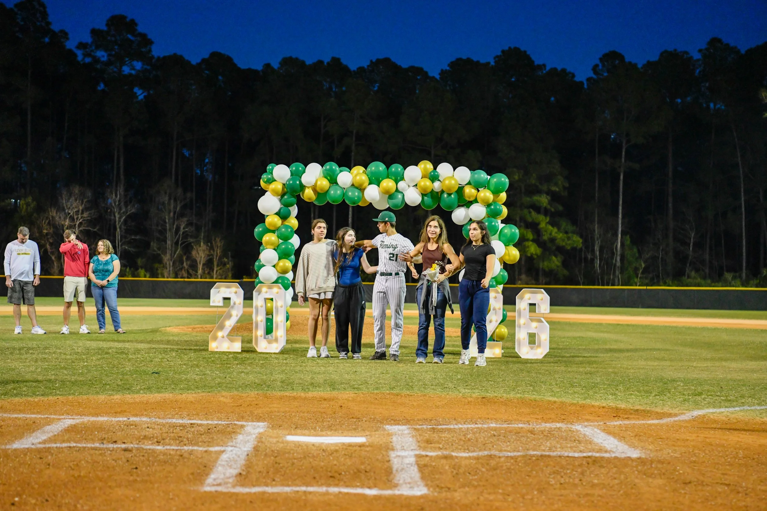 FIHS_Senior Night-160.jpg
