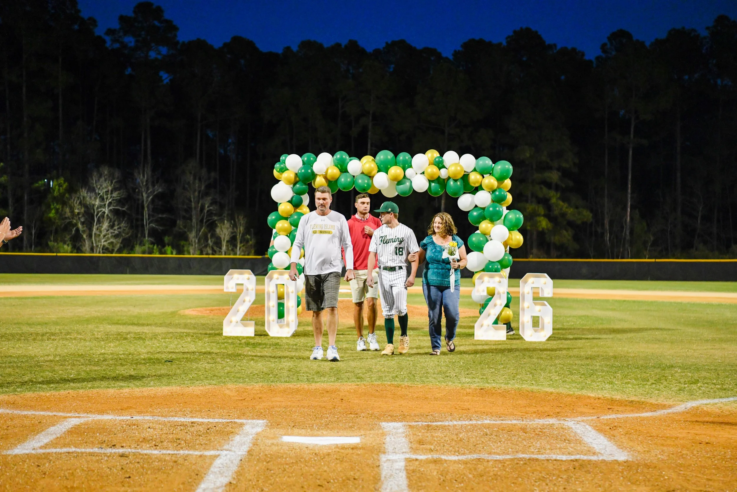 FIHS_Senior Night-208.jpg