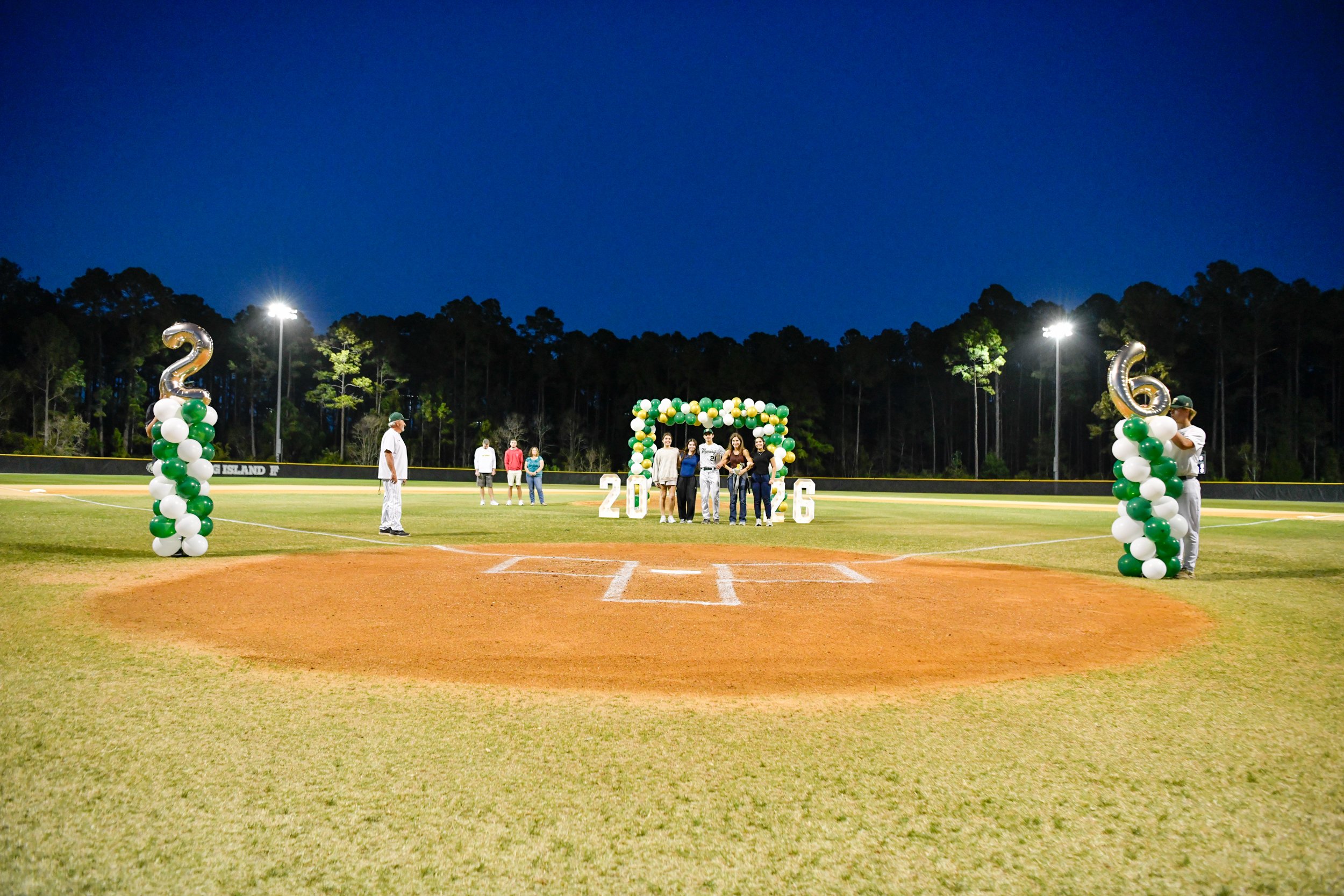 FIHS_Senior Night-163.jpg