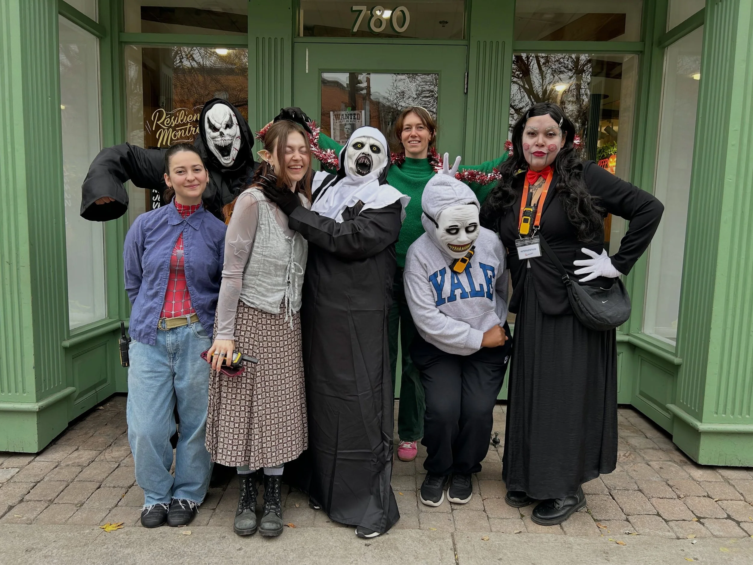 👻🎃 HAPPY HALLOWEEN! 🎃 👻
Thank you to all who donated candy and chips for our clients! We had a blast doing karaoke and handing out goodies✨