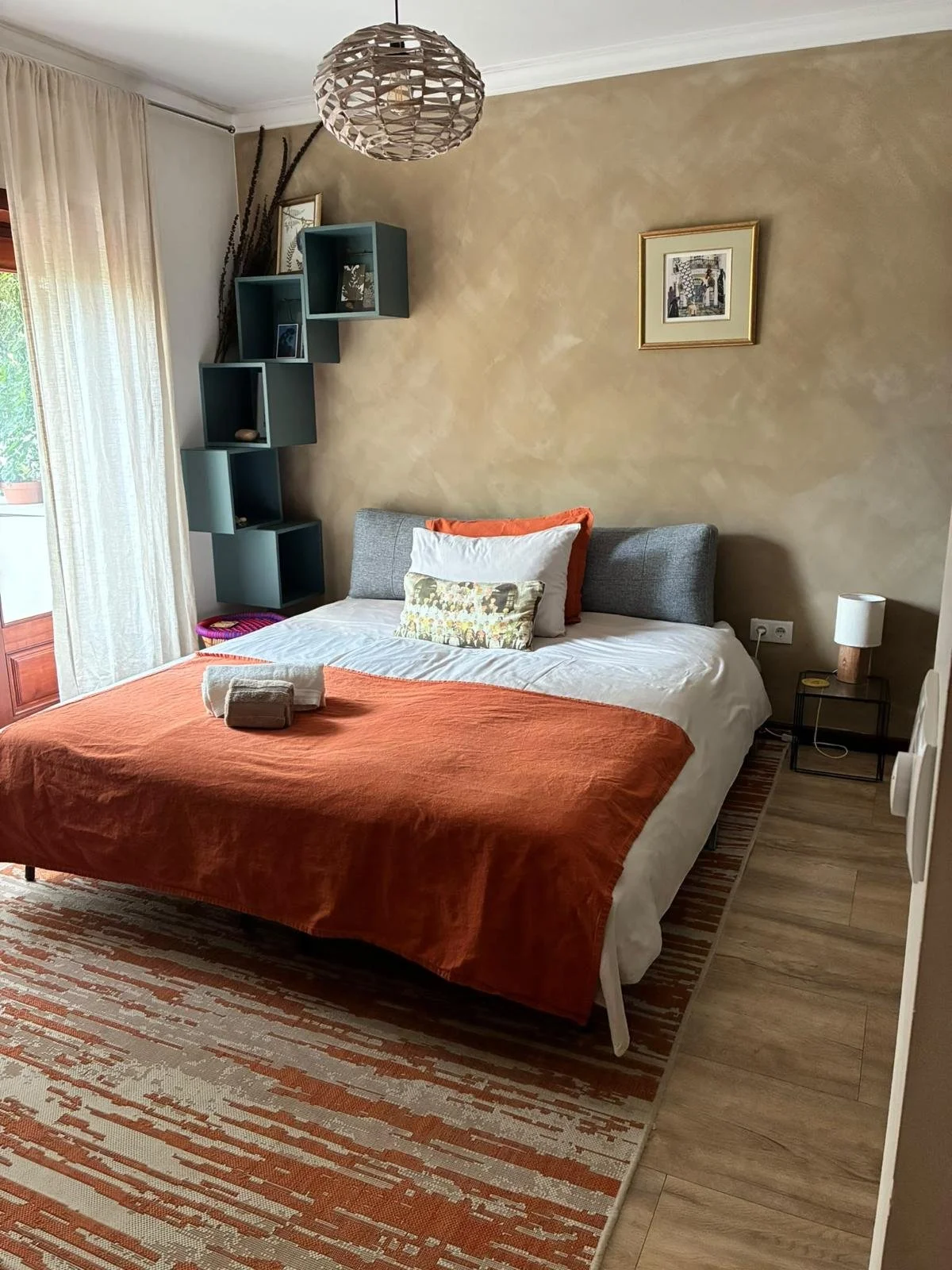 Single Room (with ensuite)