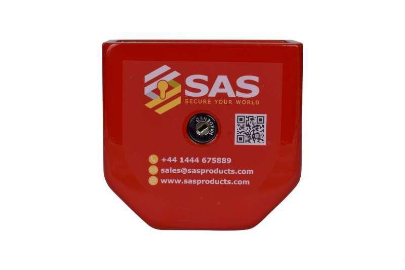 SAS-Heavy-Duty-Eye-Lock-Eye-Hitch-Security-2751721-50mm-Eyelock-2-red-800.jpg
