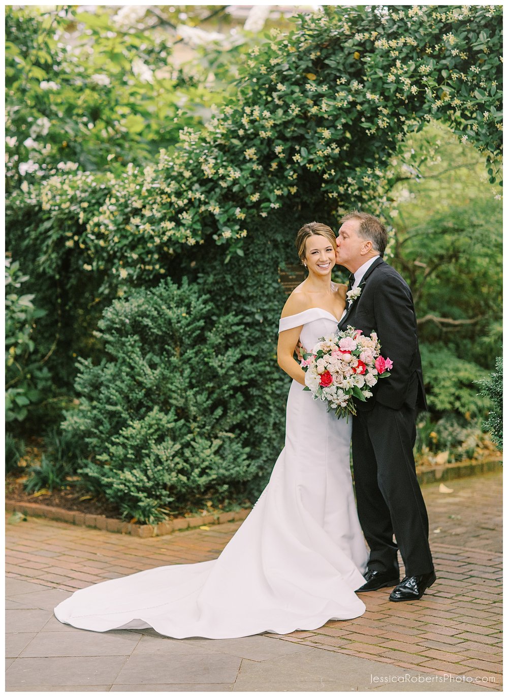 Lace-House-Wedding-Jessica-Roberts-Photography_0058.jpg