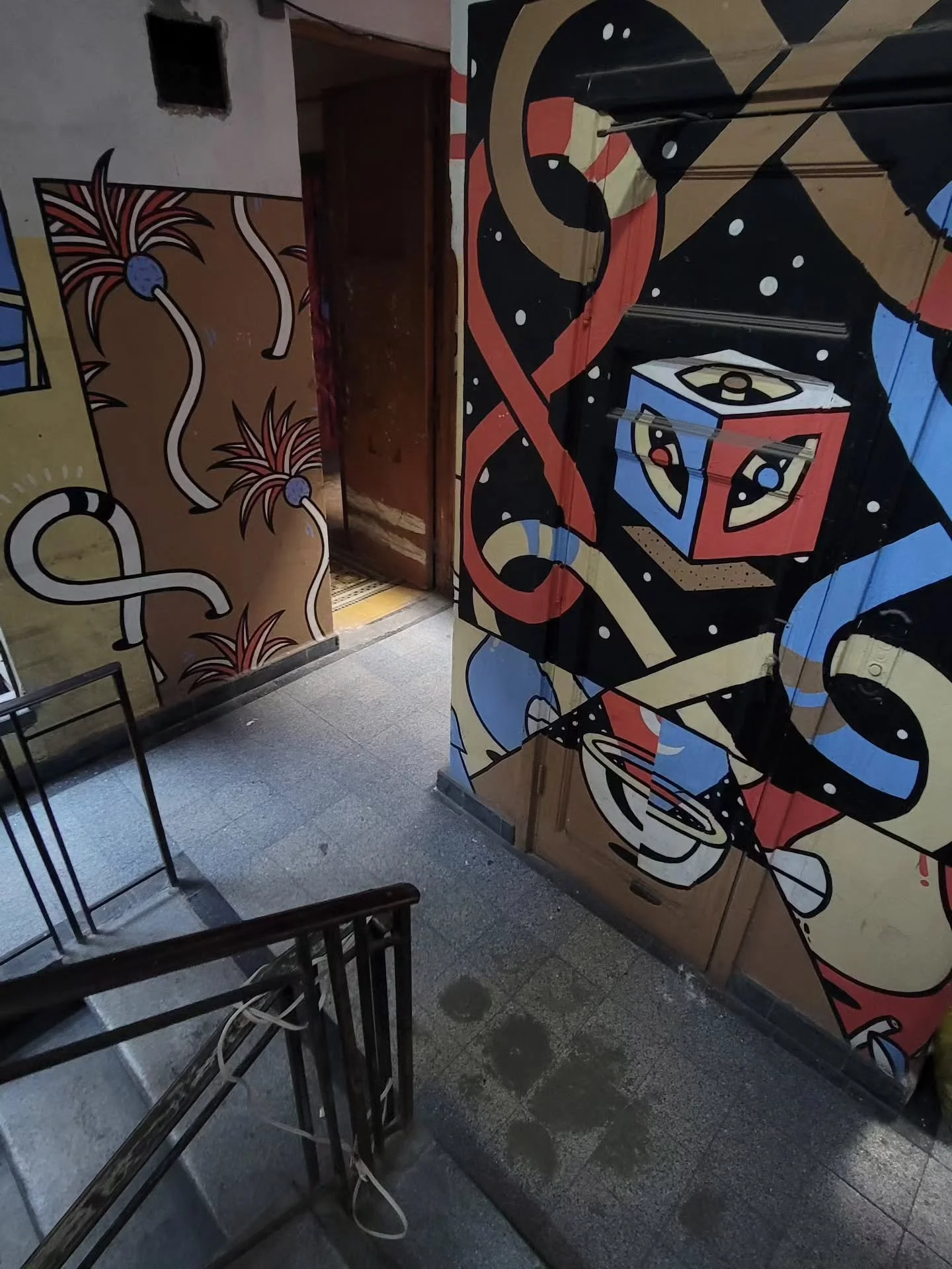 Nos vemos hoy en la inaguracion en Mesones 86.
 en el booth 25 del 3er piso del HUB de @b_la_m_ 💫⚡️🖤