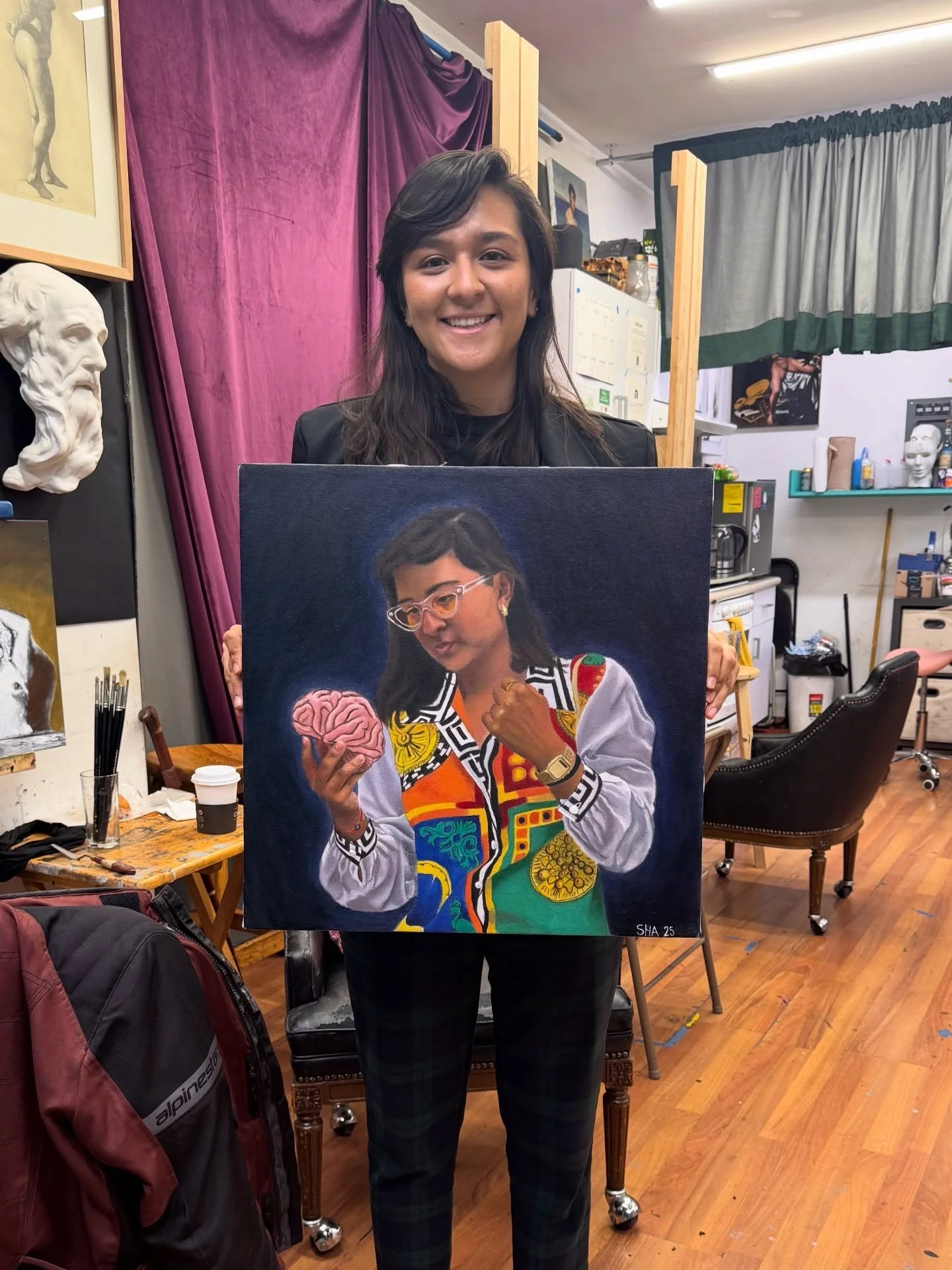 @shadenisejaen termin&oacute; su pieza! ✨🙏🏽🤩
___
#clasesdepintura #laboratoriodeproyectos