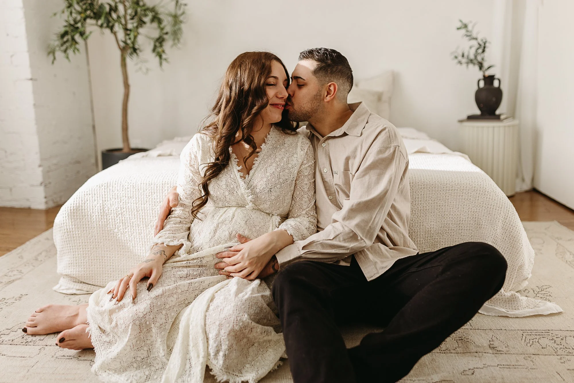 couple-studio-pregnancy-calgary-session
