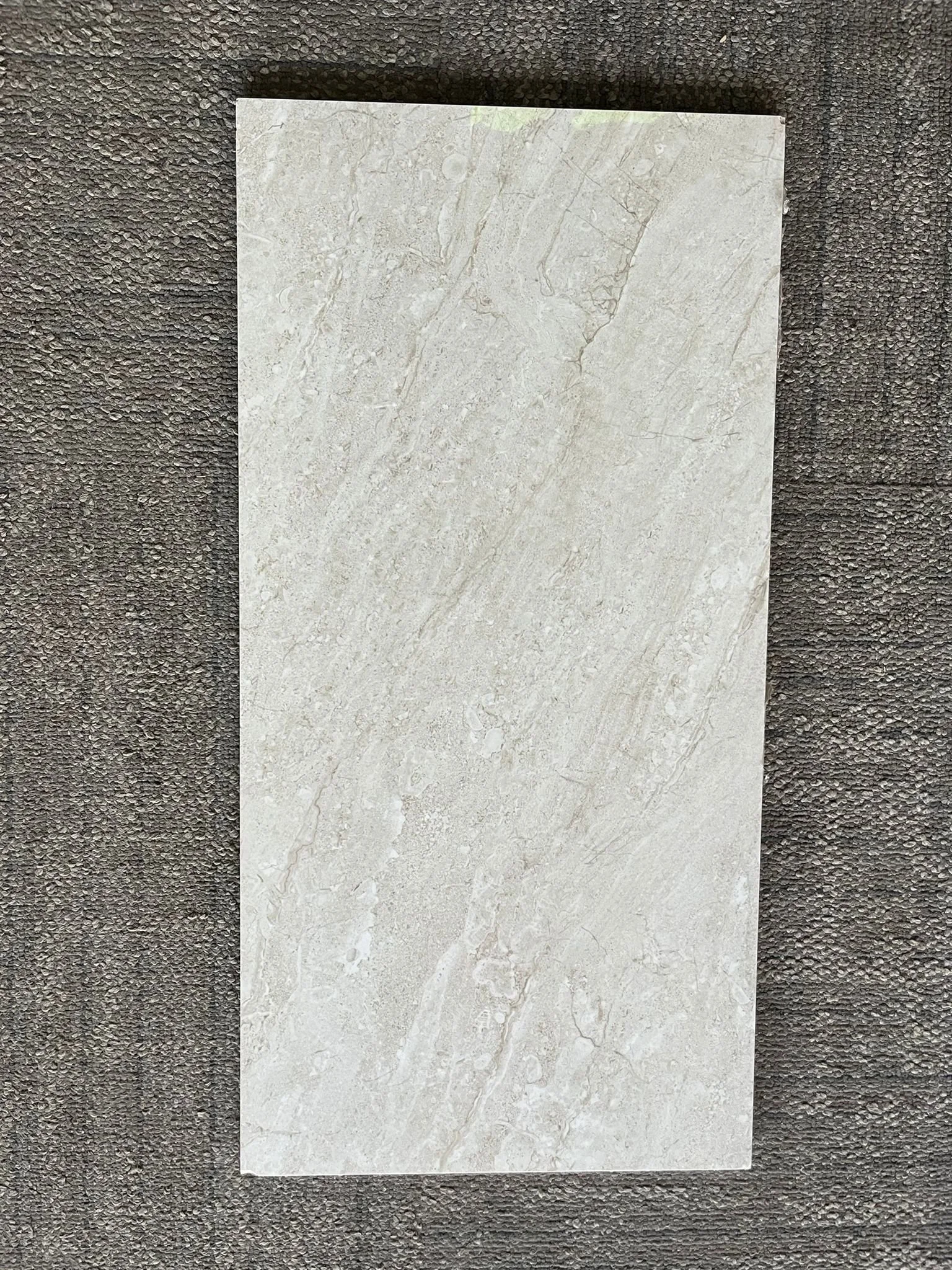FG6353345 / $2.45/SF