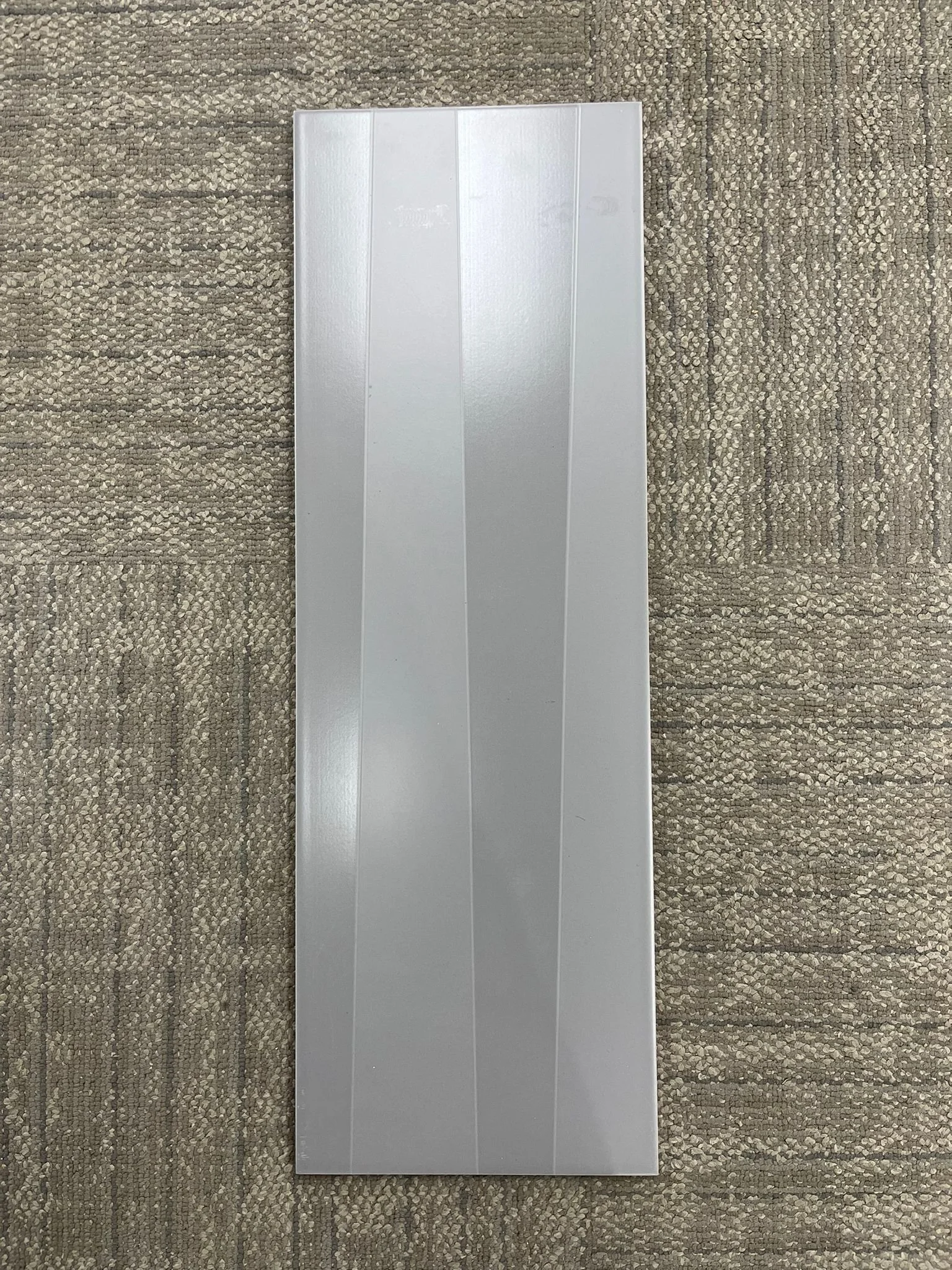 ETHNIC GRIS / 8 X 24 / $1.75/SF