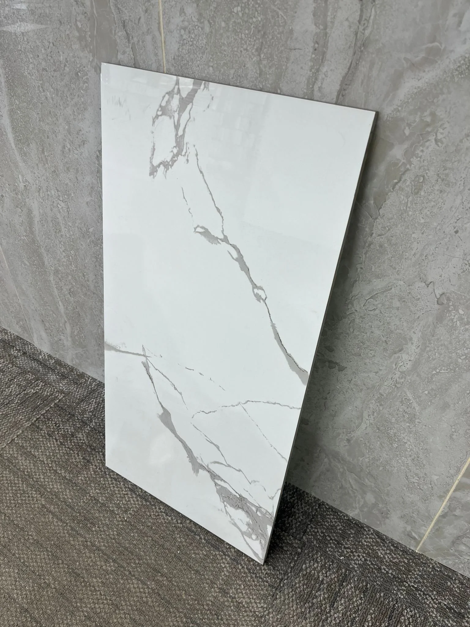 JZHE0101Q / $2.45/SF