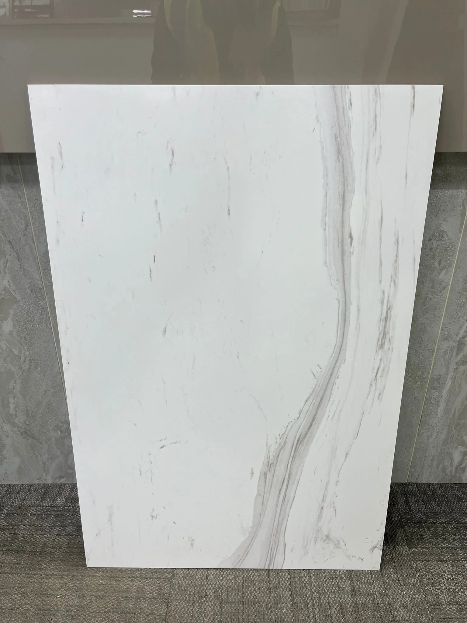D69049YG / 24 X 36 / $2.45/SF
