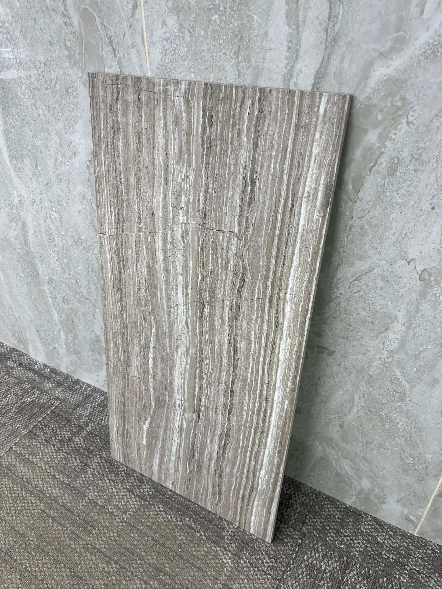 NG60189 / $1.75/SF