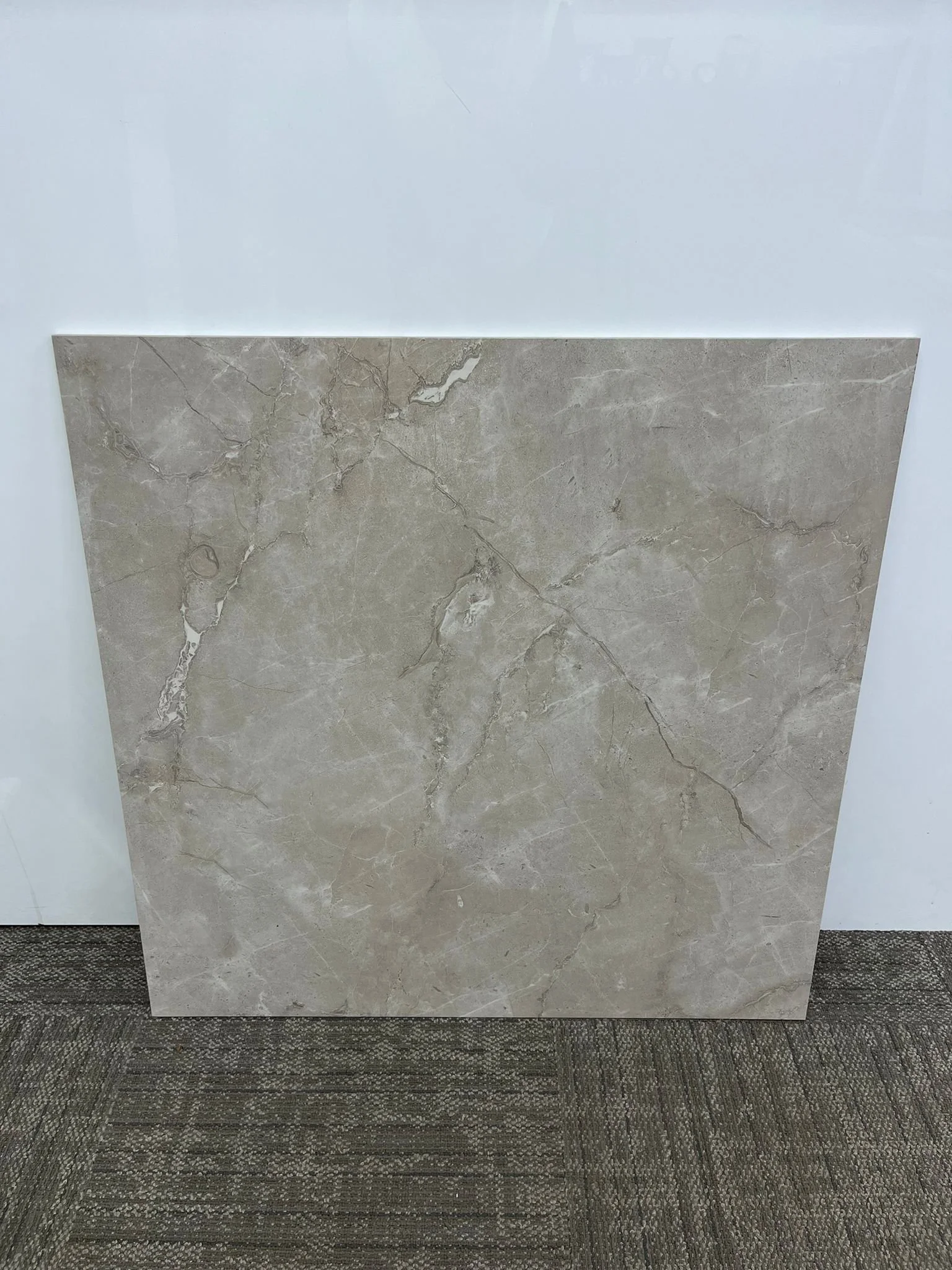 TG87116 / $2.45/SF