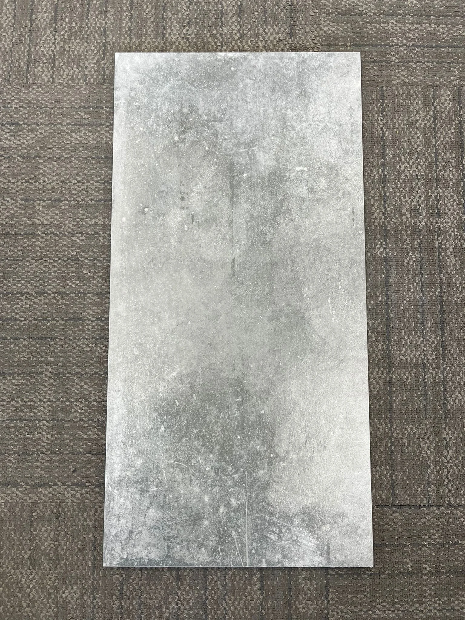 TSFCUFVARI1124 VARESE GRIGIO / $2.15/SF