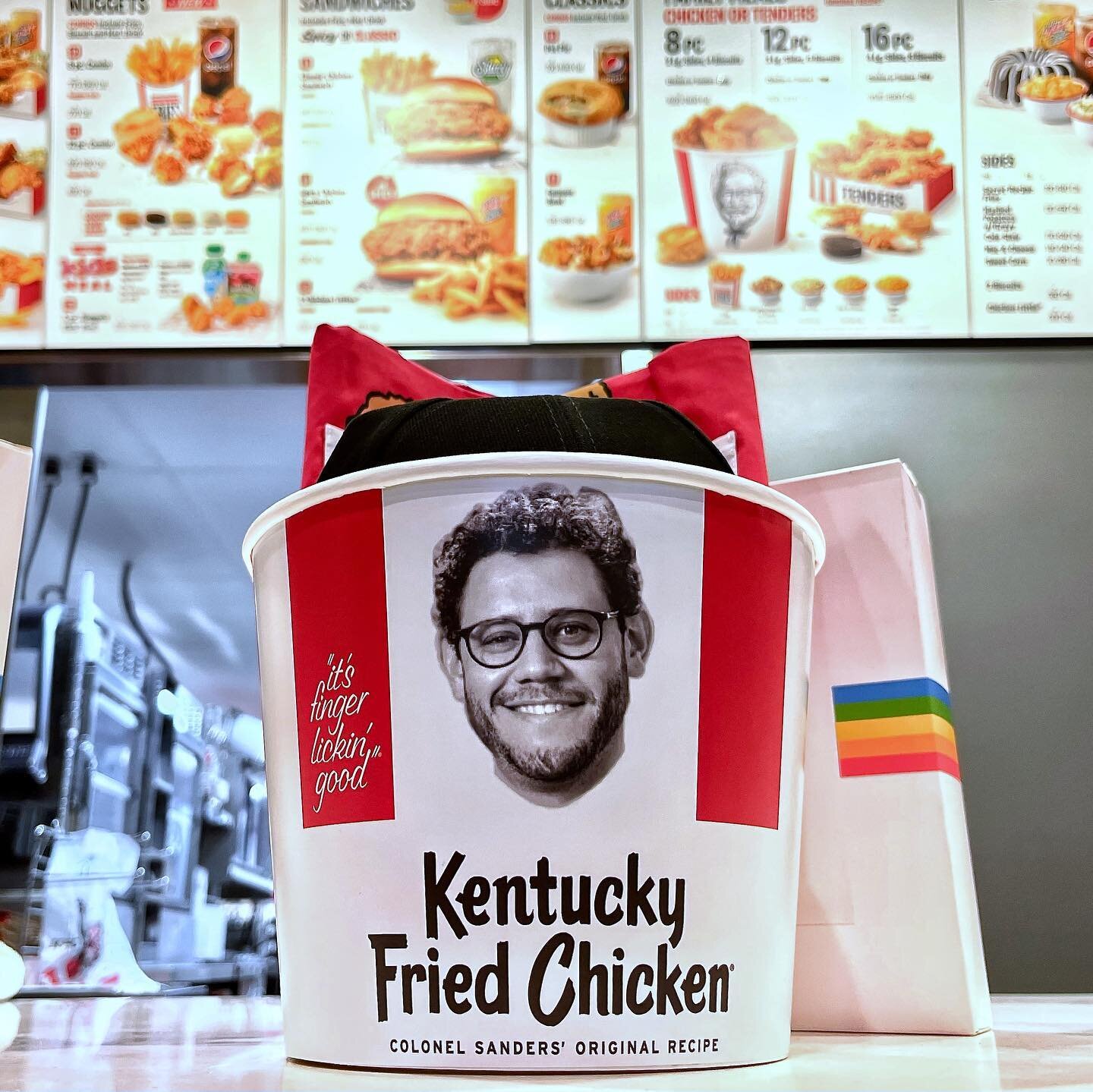 Had the finger-lickin&rsquo;est time checking out the @kfc test kitchen, meeting the innovation team, and sneak-peaking some future menu goodies. Thanks for teaching me the Colonel&rsquo;s first name (Harland!!) and how to fry his chicken, but most o