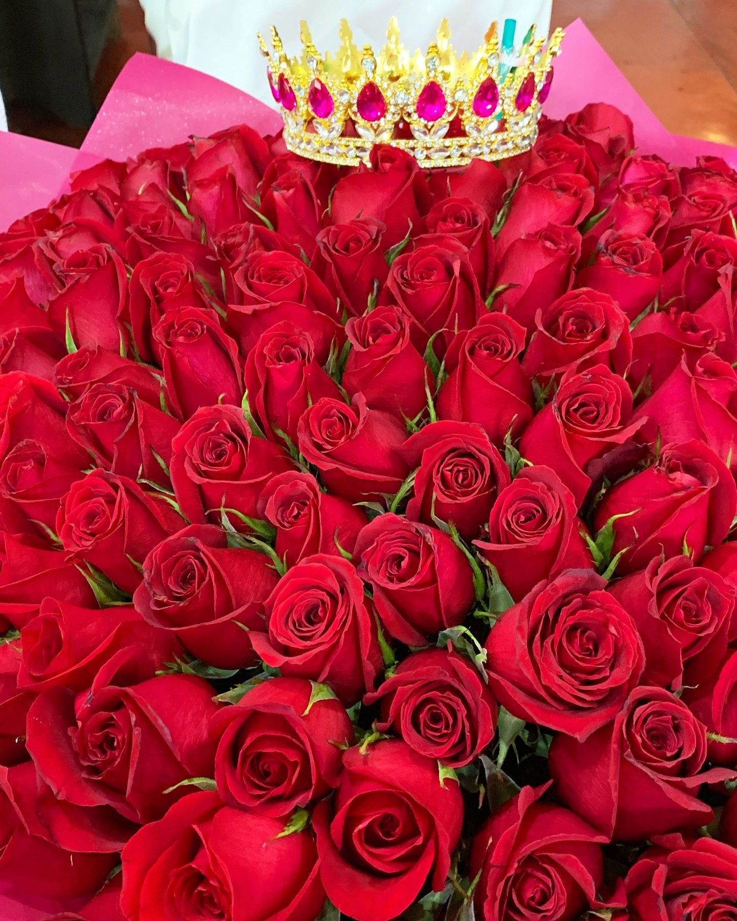 ❣️A M O R ❣️ ❣️ L O V E will get us through. 🫶

❣️
Love is gentle as a rose
And love can conquer any war
It&rsquo;s time to take a stand
Brothers and sisters join hands

We got to let love rule
(Let love rule)
We got to let love rule
(Let love rule)