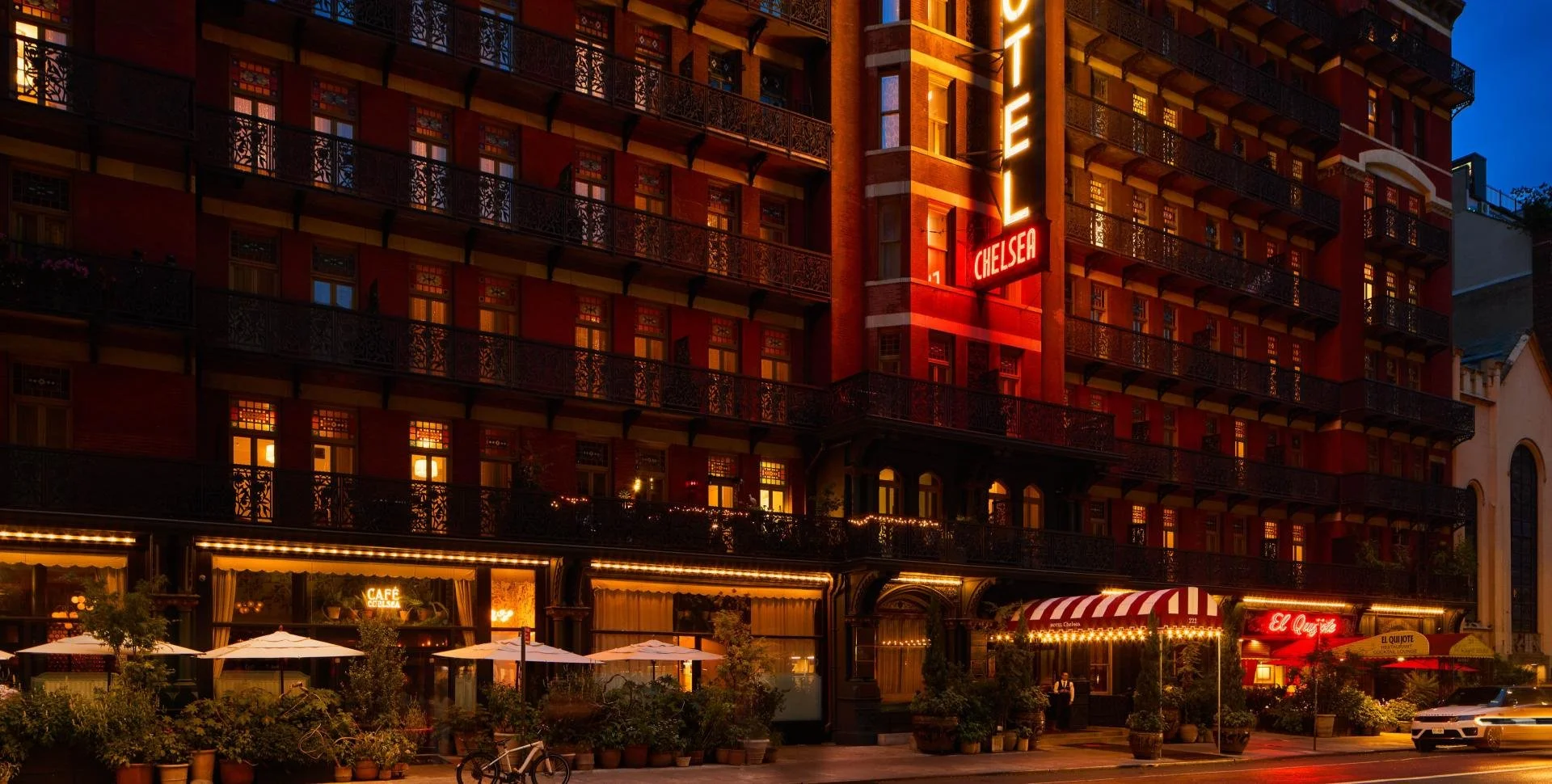 3210 Website edit _HotelChelsea_Facade_155.jpg
