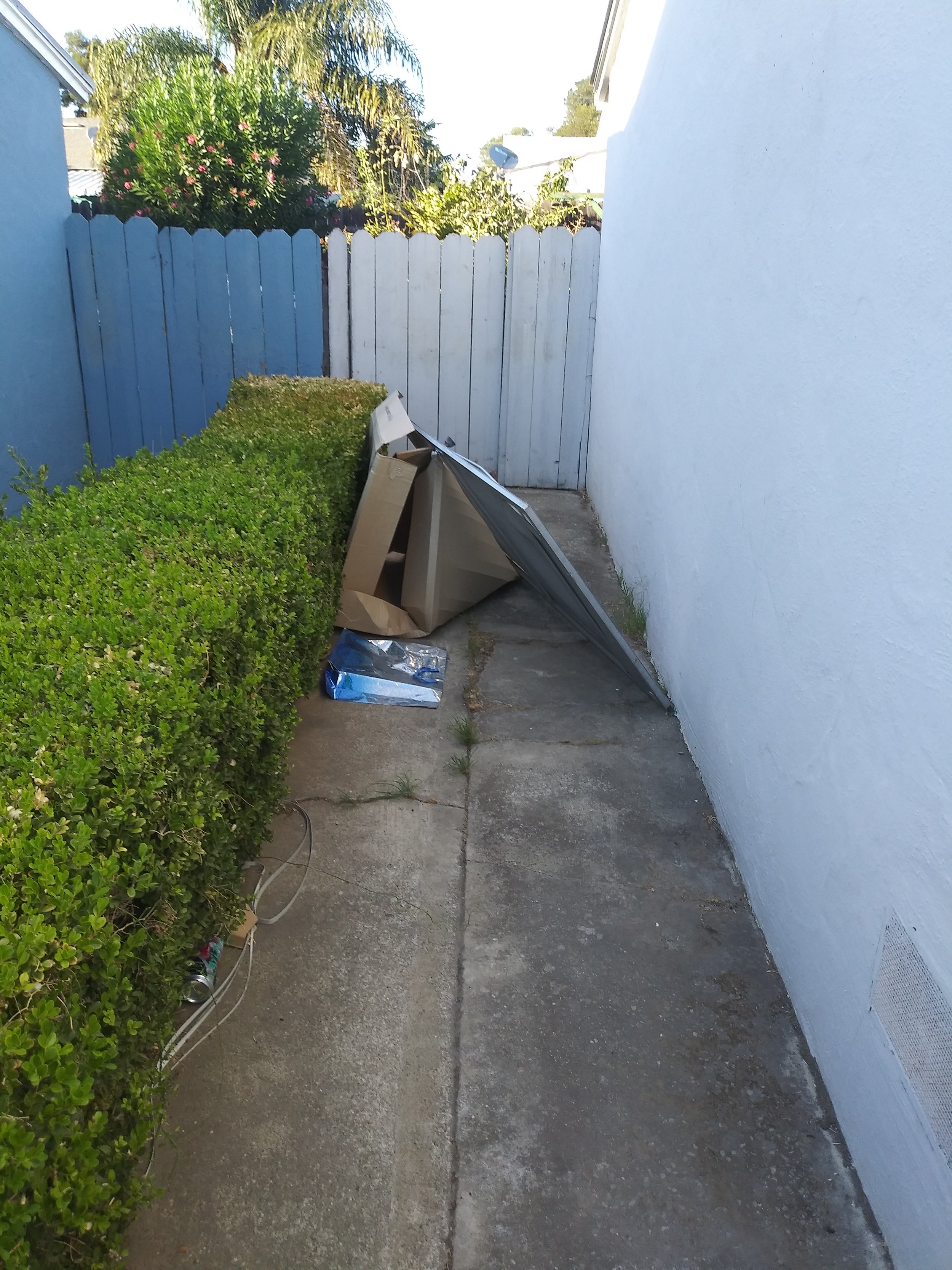 Bethel Island trash removal. Walkway junk removal